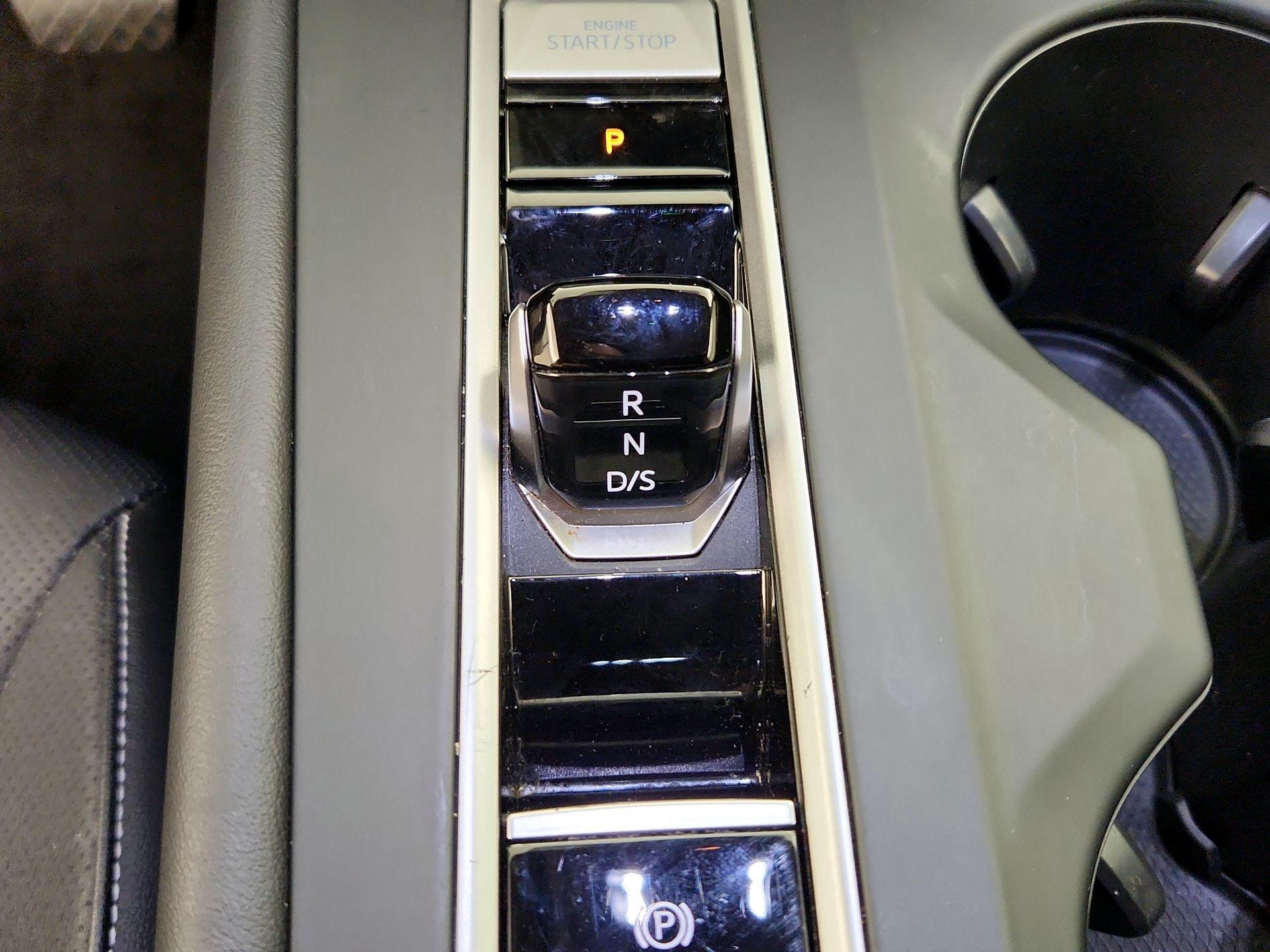 Thumbnail: 2024 Volkswagen Atlas - 17