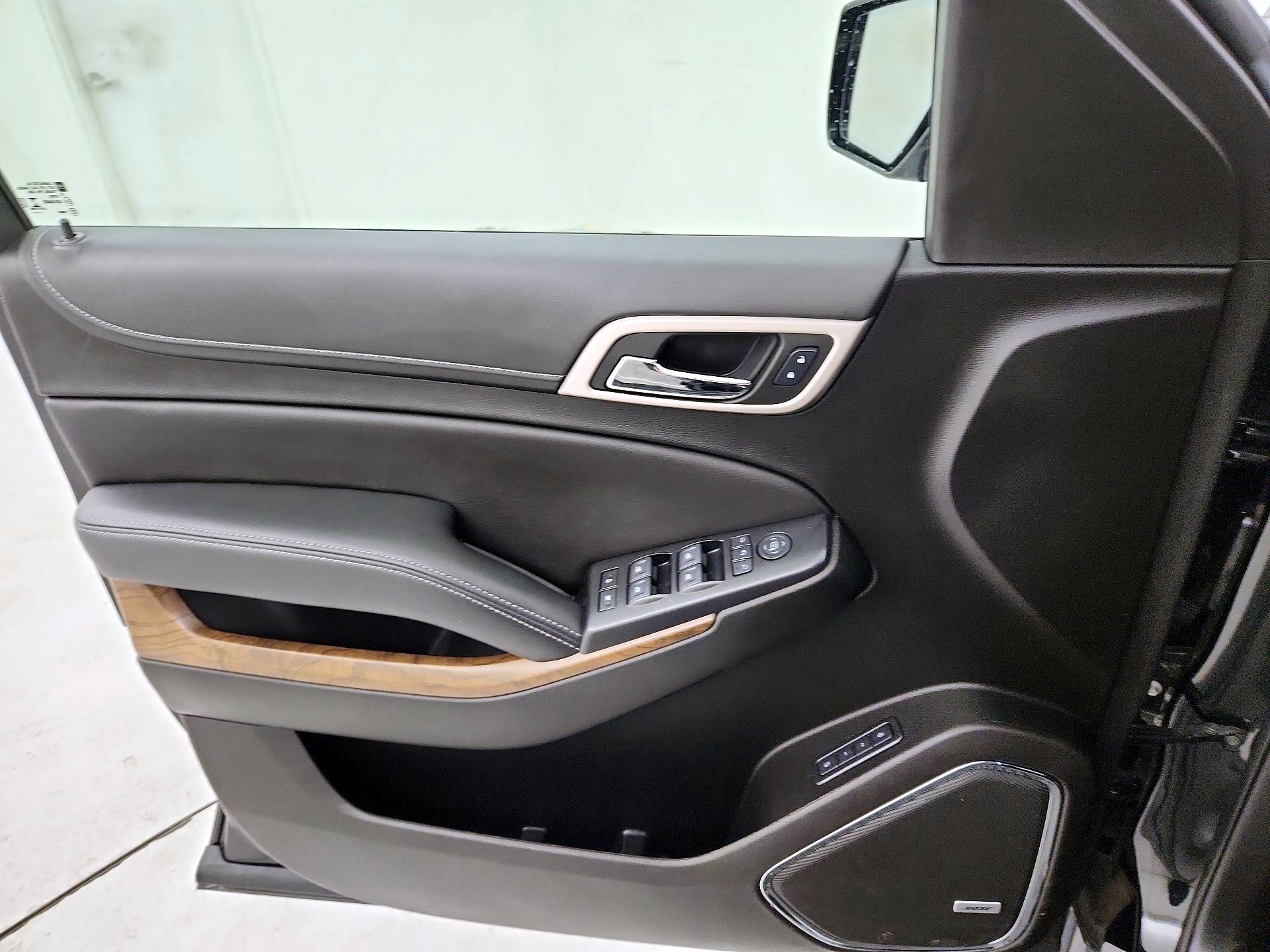 Thumbnail: 2020 GMC Yukon XL - 12