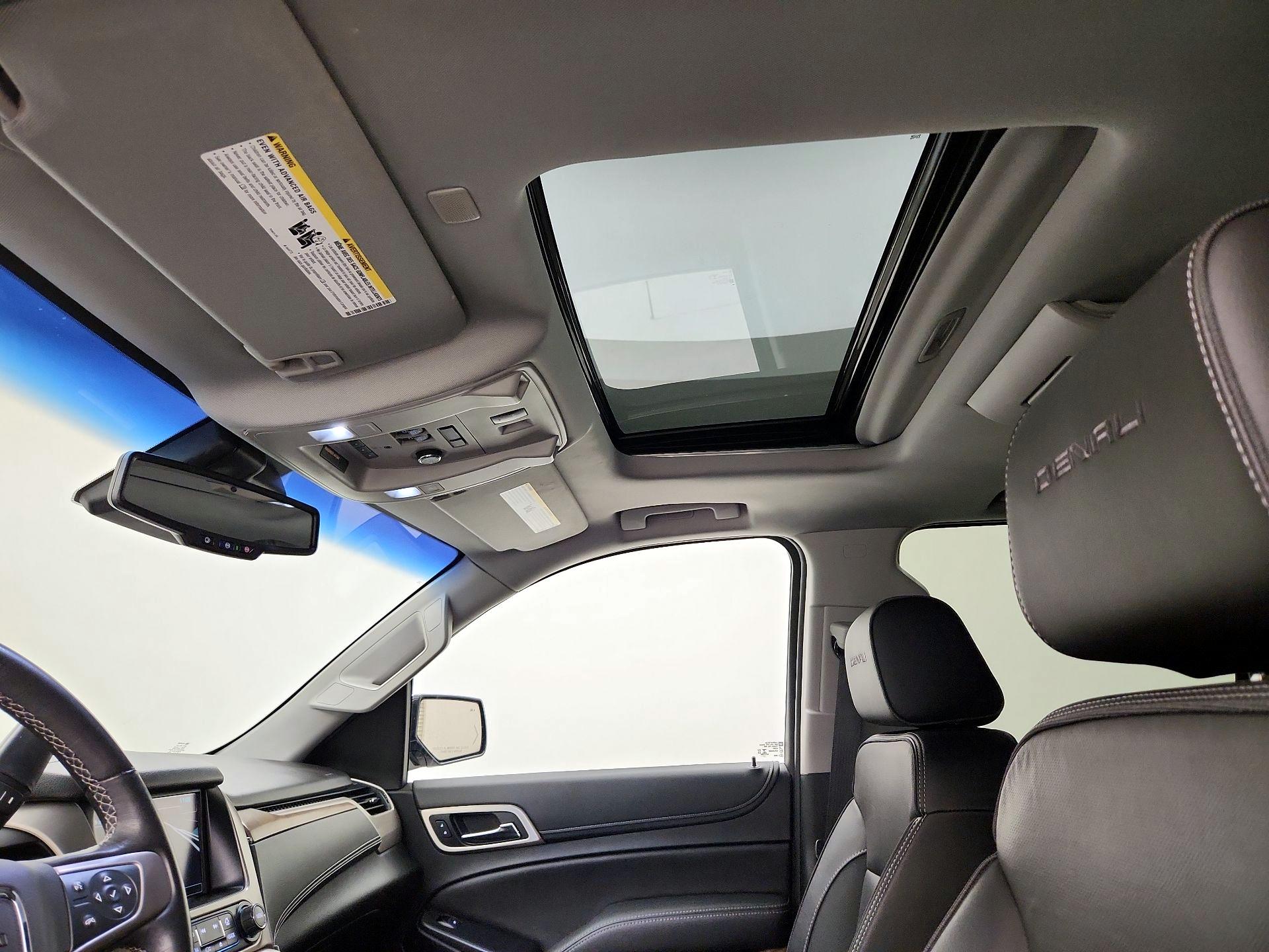 Thumbnail: 2020 GMC Yukon XL - 20