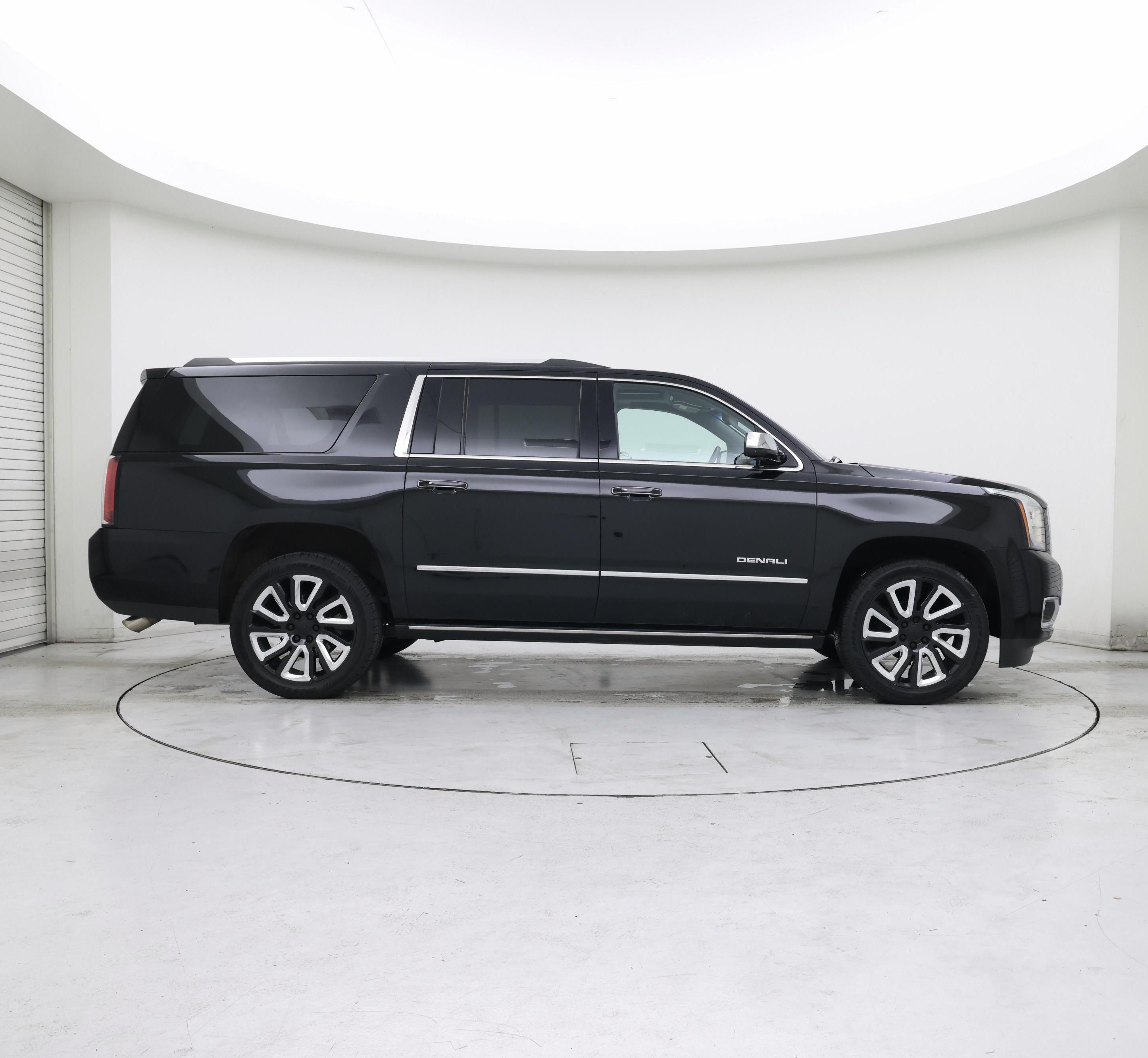 Thumbnail: 2020 GMC Yukon XL - 7
