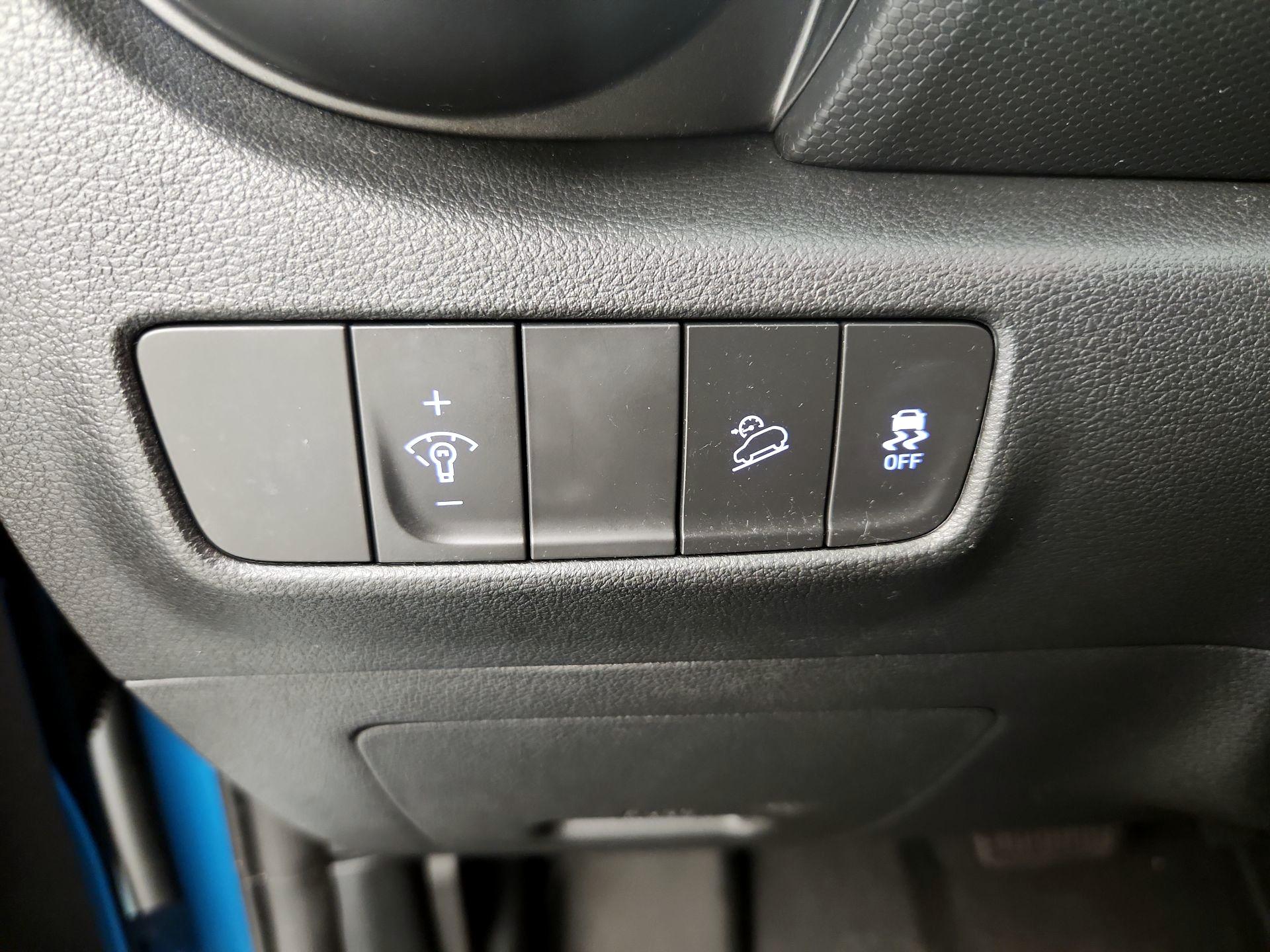 Thumbnail: 2022 Hyundai Kona - 13