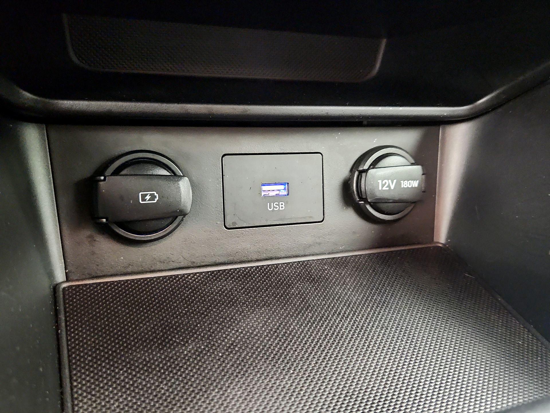 Thumbnail: 2022 Hyundai Kona - 18