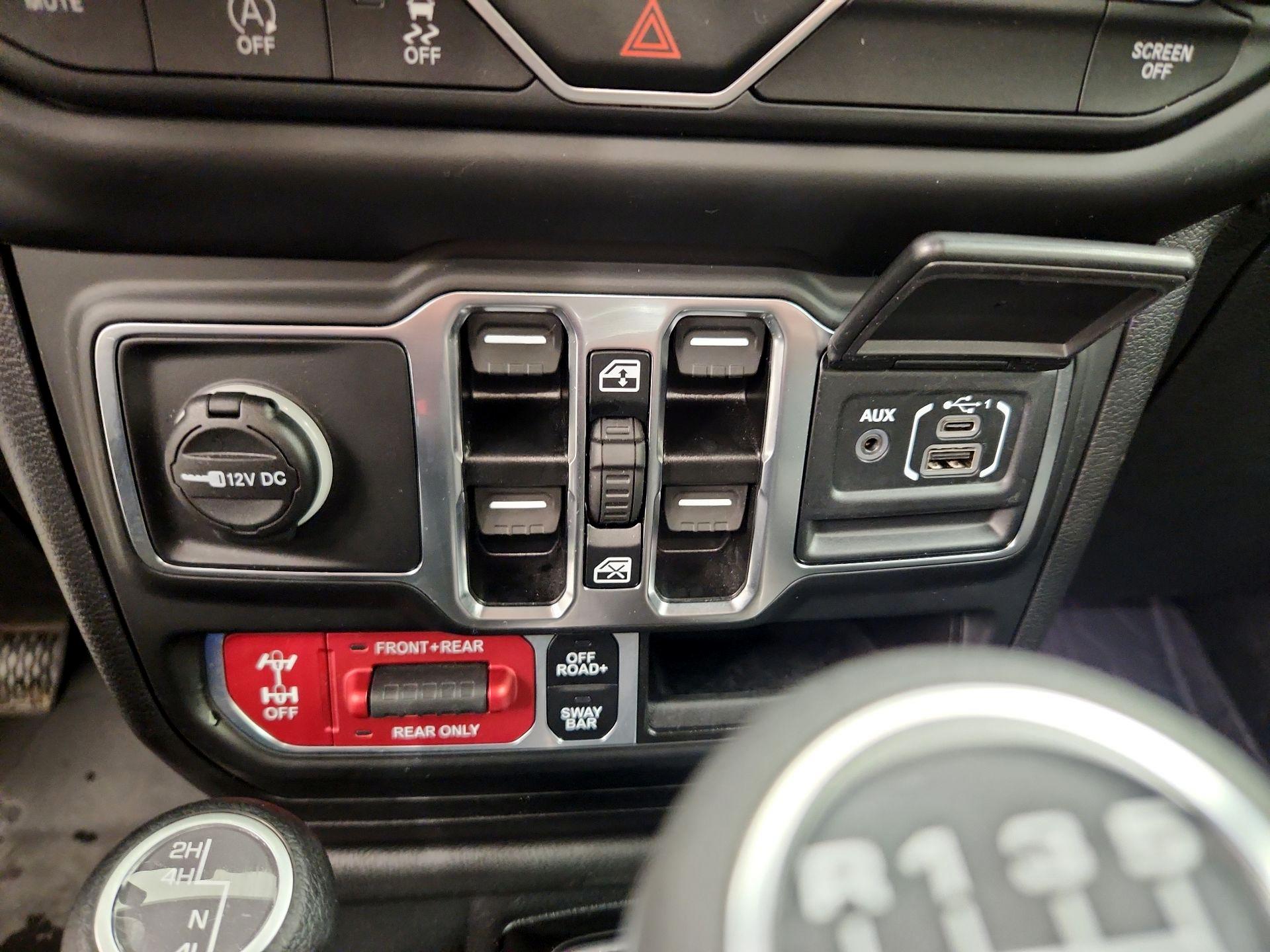 Thumbnail: 2023 Jeep Gladiator - 19