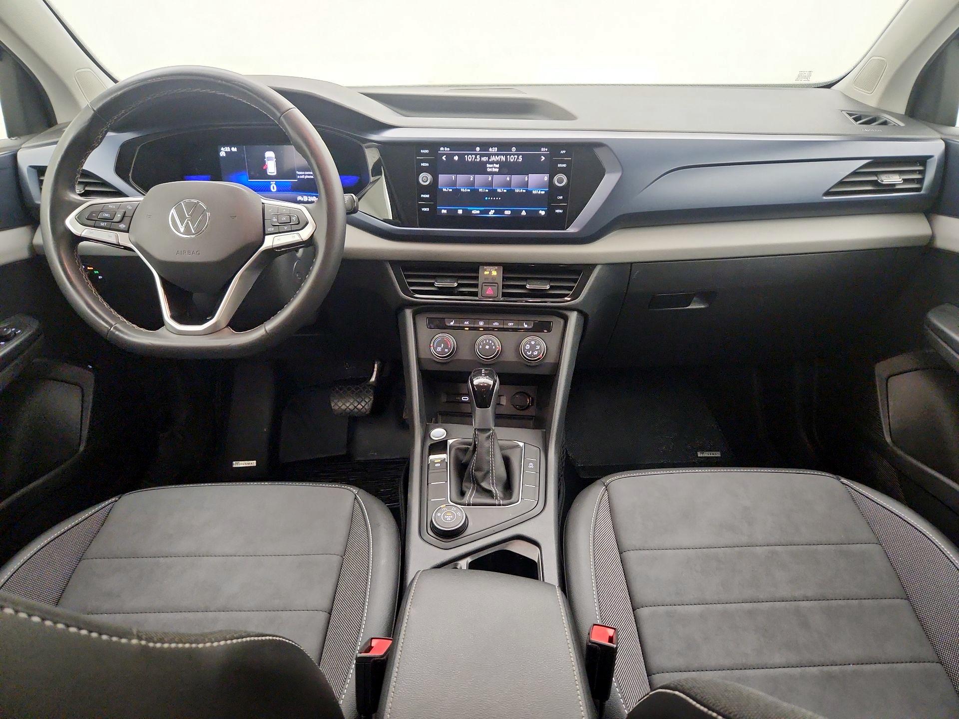 Thumbnail: 2022 Volkswagen Taos - 9