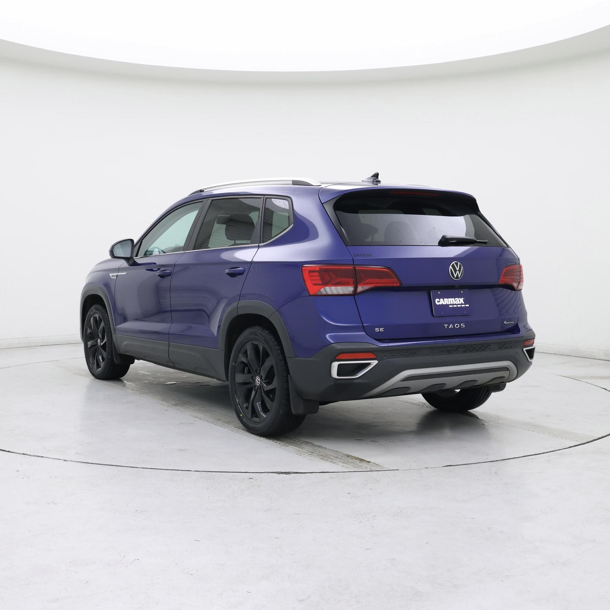 Thumbnail: 2022 Volkswagen Taos - 2