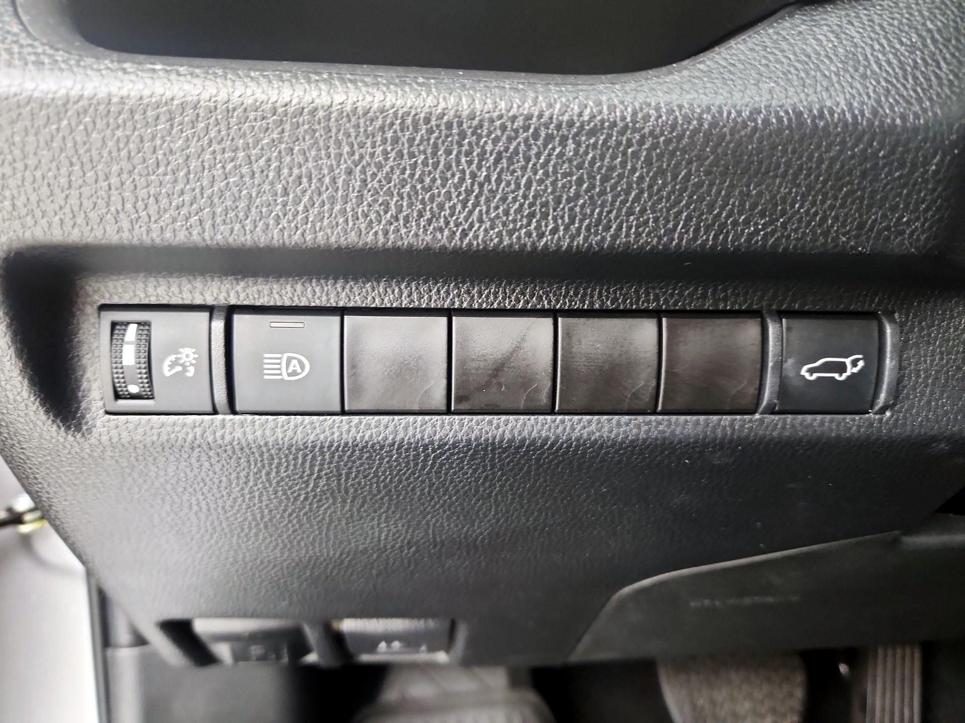 Thumbnail: 2023 Toyota RAV4 - 13