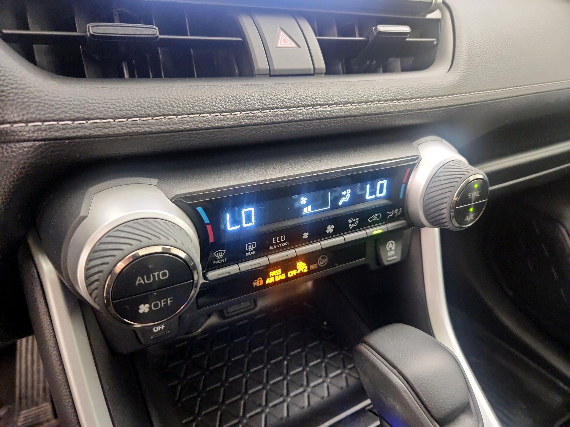 Thumbnail: 2023 Toyota RAV4 - 16