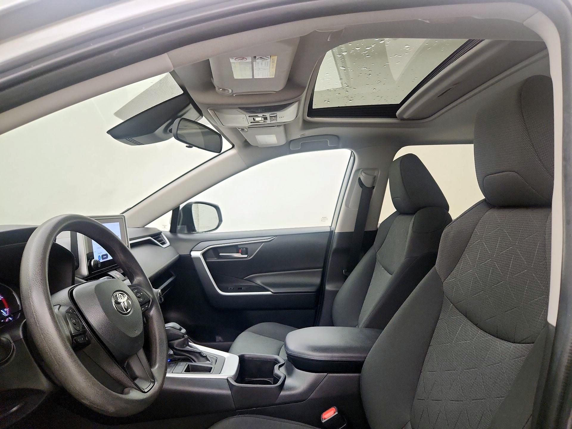 Thumbnail: 2023 Toyota RAV4 - 19