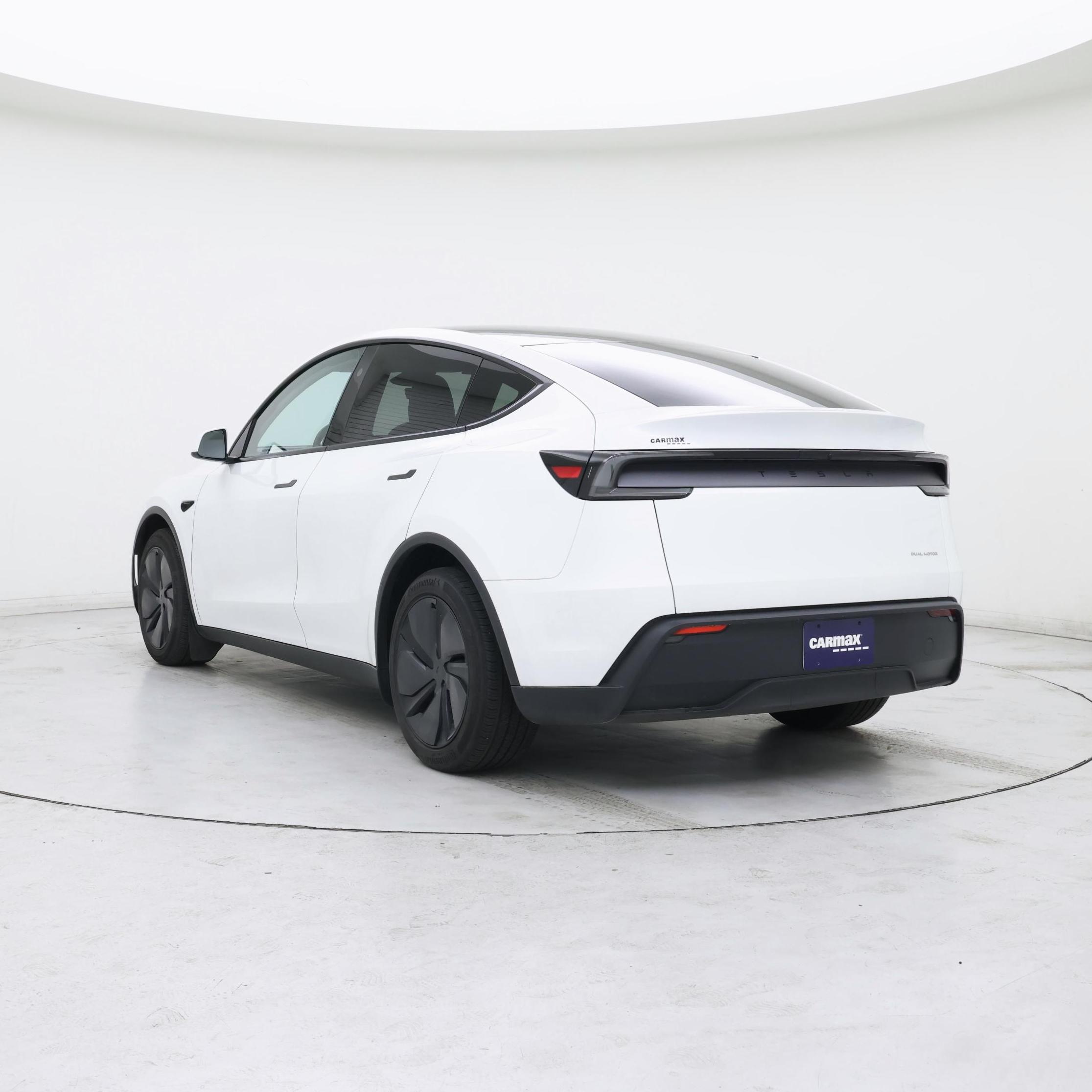 Thumbnail: 2026 Tesla Model Y - 2