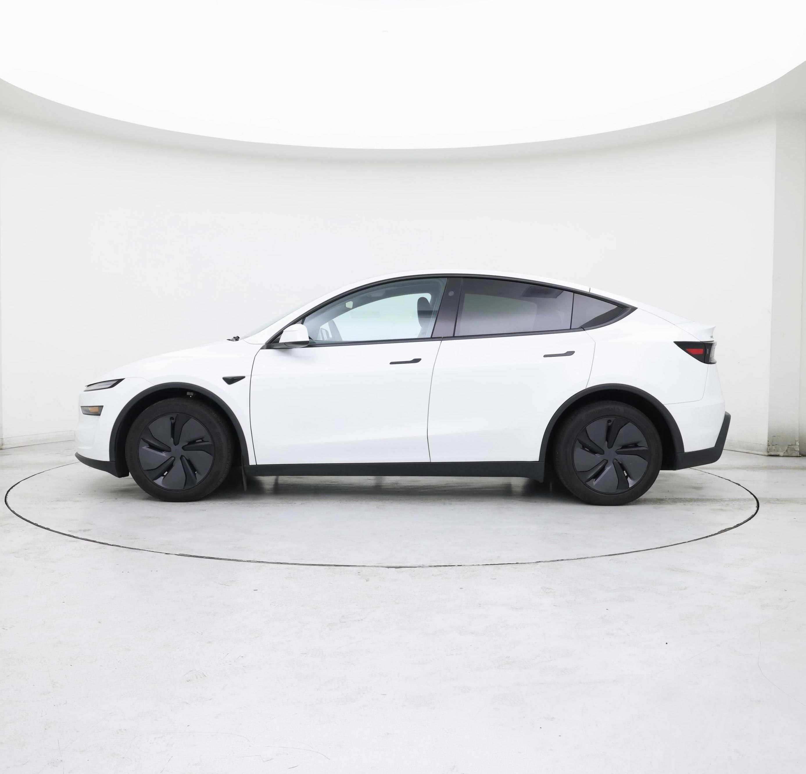 Thumbnail: 2026 Tesla Model Y - 3