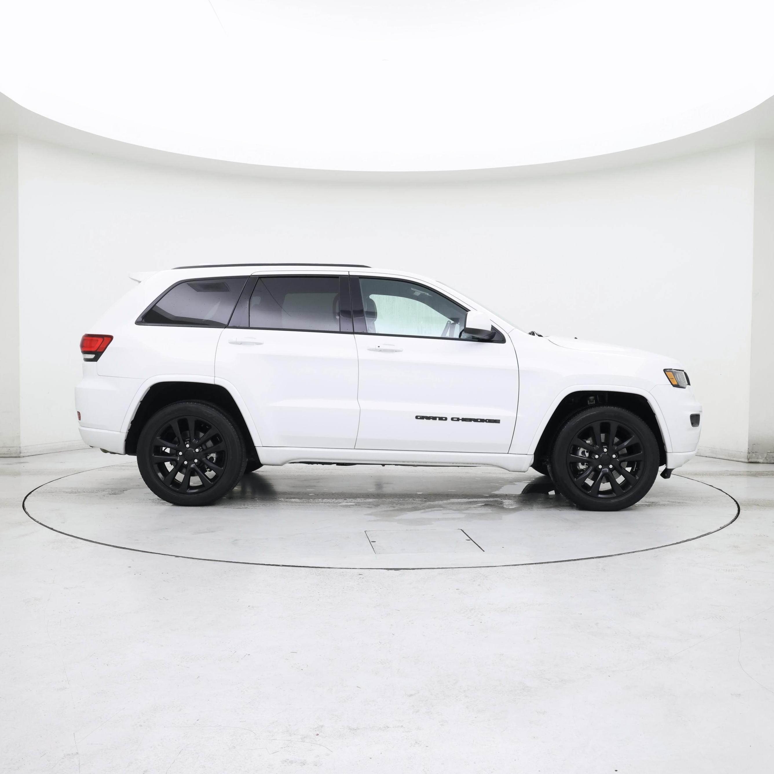 Thumbnail: 2021 Jeep Grand Cherokee - 7