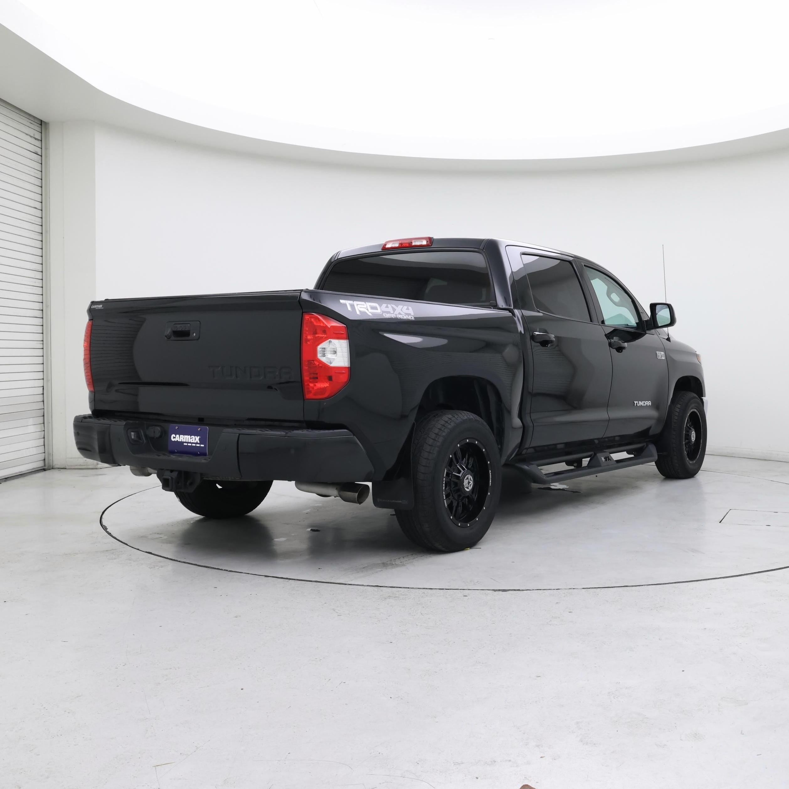 Thumbnail: 2019 Toyota Tundra - 8