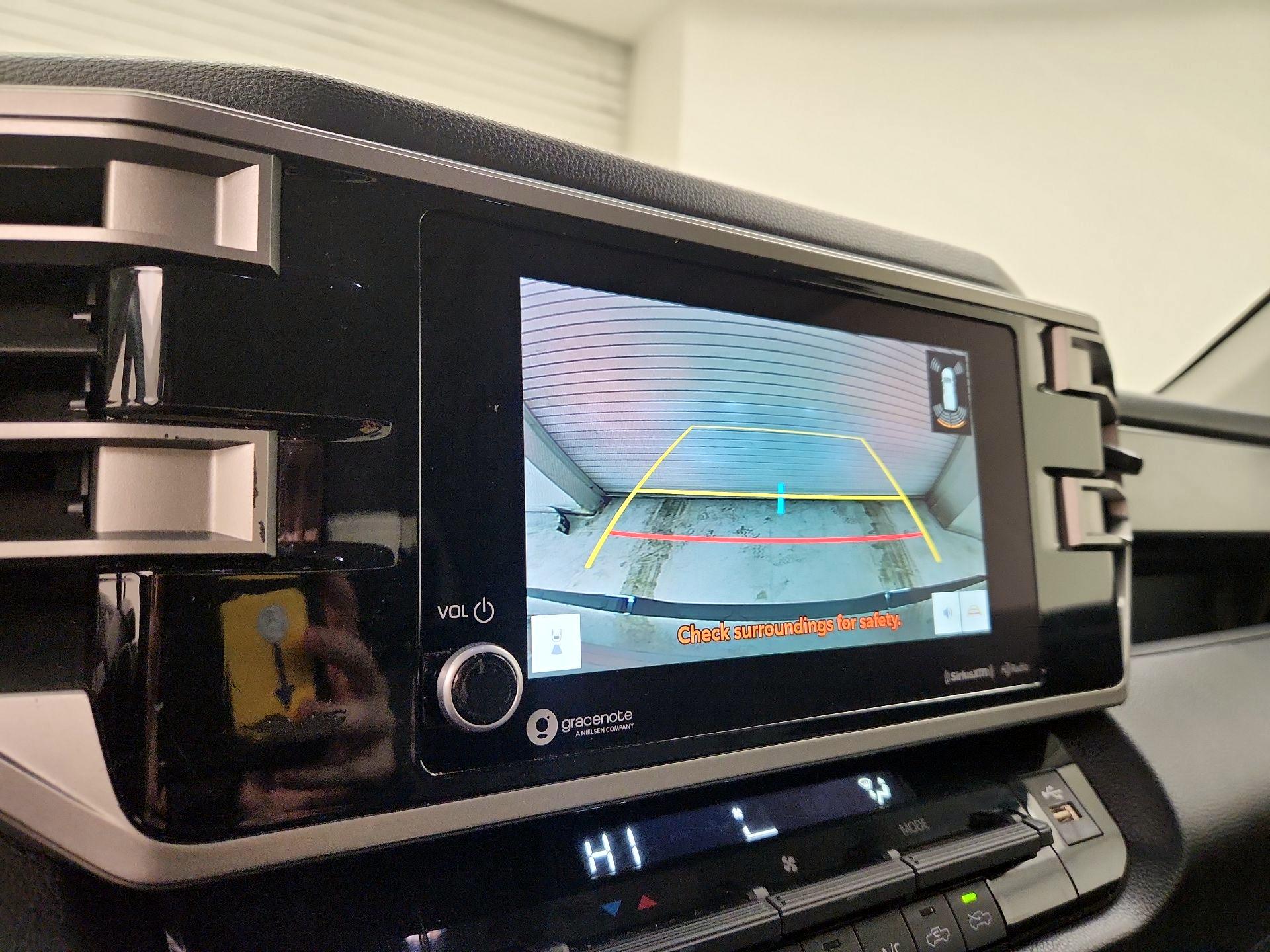 Thumbnail: 2023 Toyota Tundra - 14