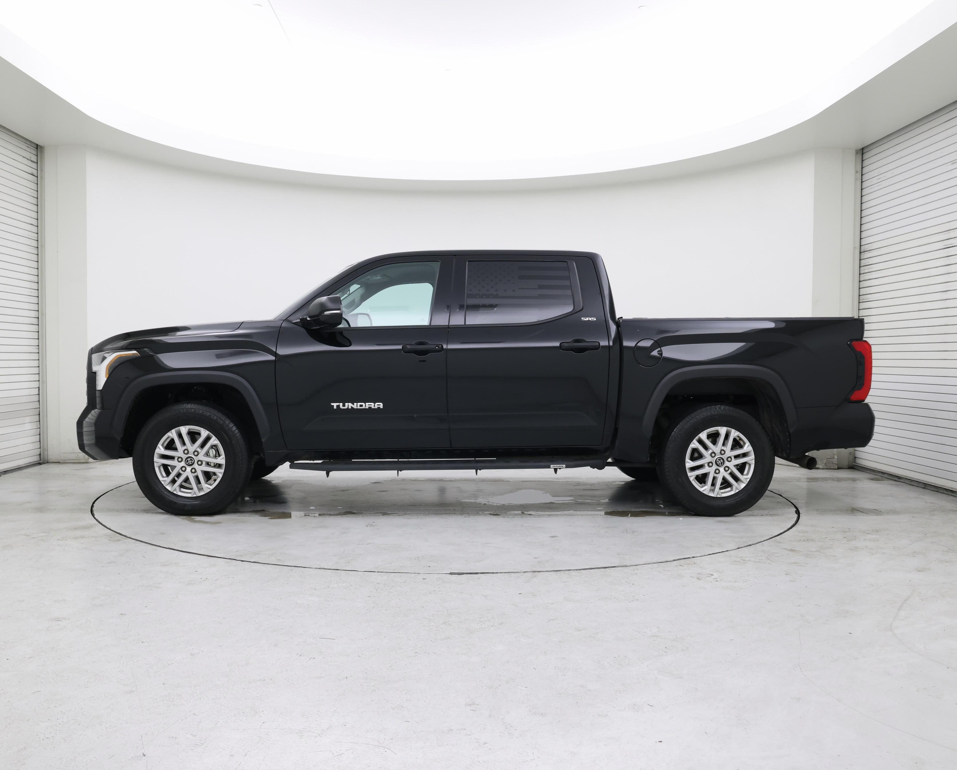 Thumbnail: 2023 Toyota Tundra - 3