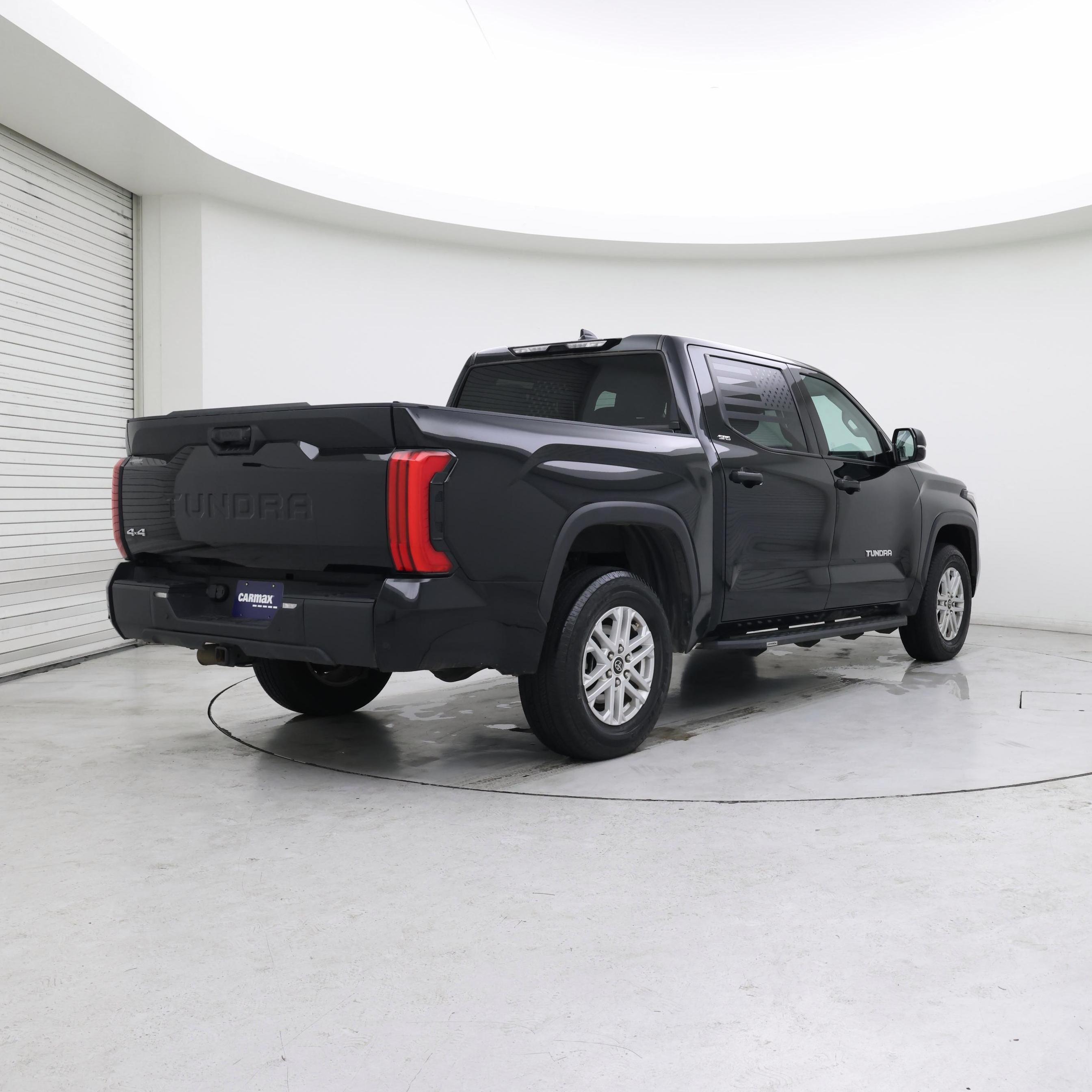 Thumbnail: 2023 Toyota Tundra - 8