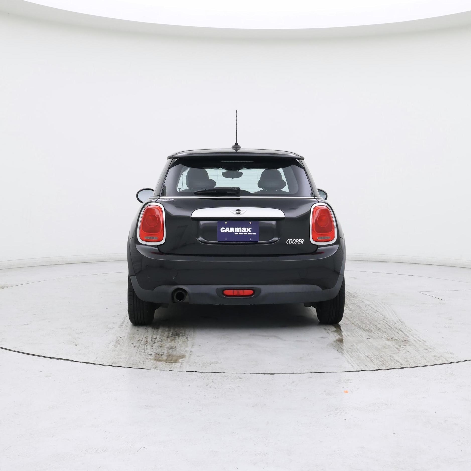Thumbnail: 2015 MINI Cooper Hardtop - 6