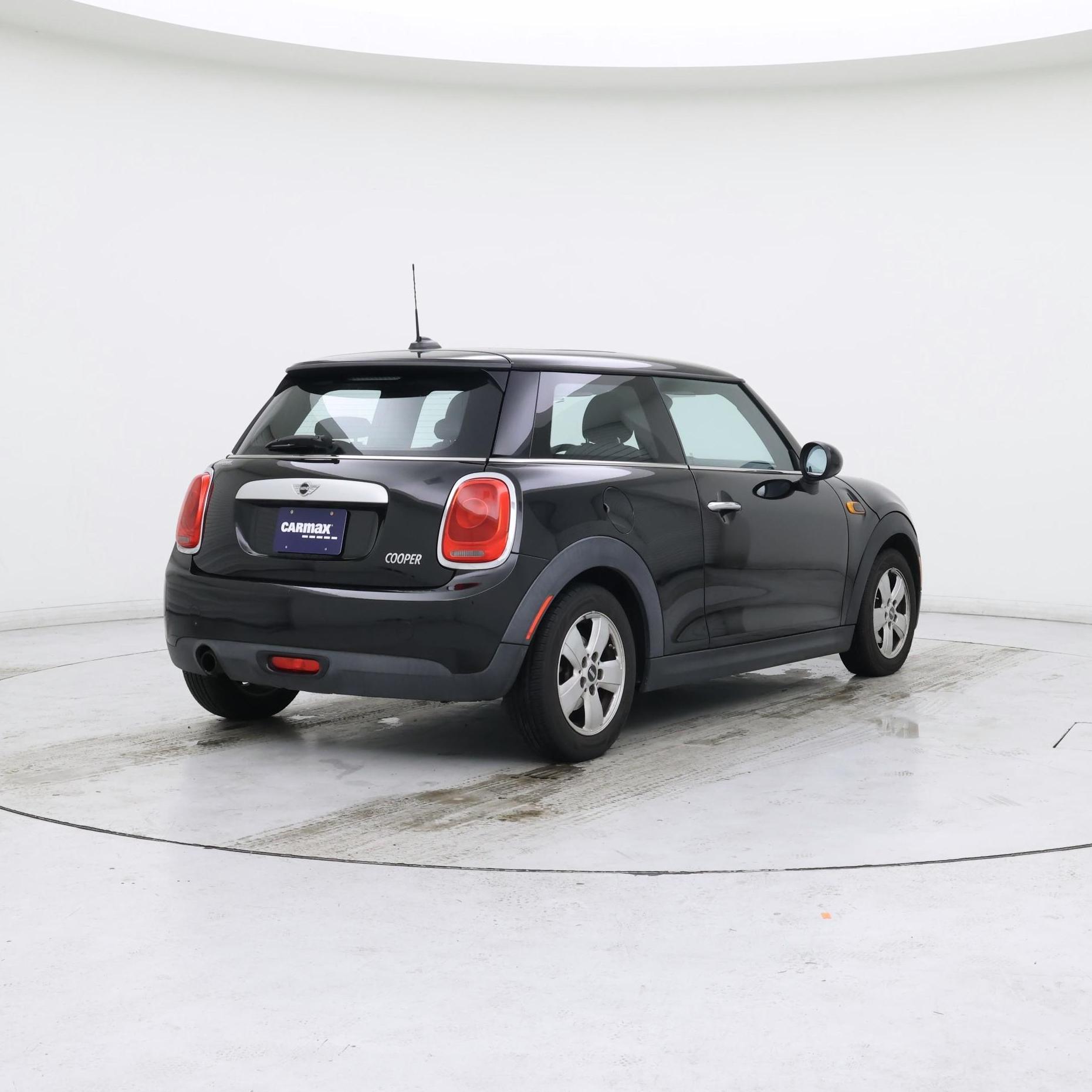 Thumbnail: 2015 MINI Cooper Hardtop - 8