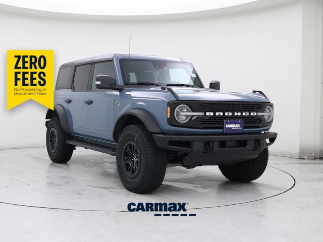 Blue 2022 Ford Bronco SUV / Crossover Four-Wheel Drive Automatic