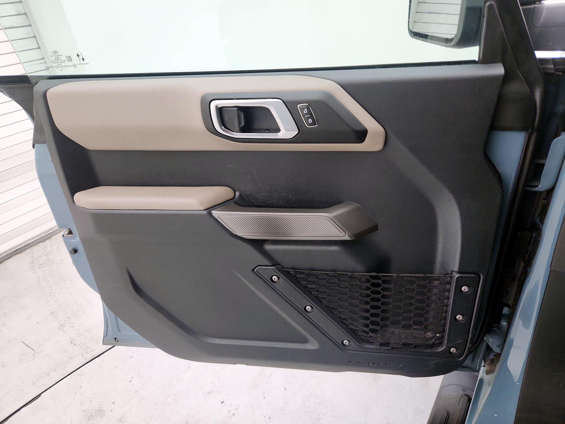 Thumbnail: 2022 Ford Bronco - 12