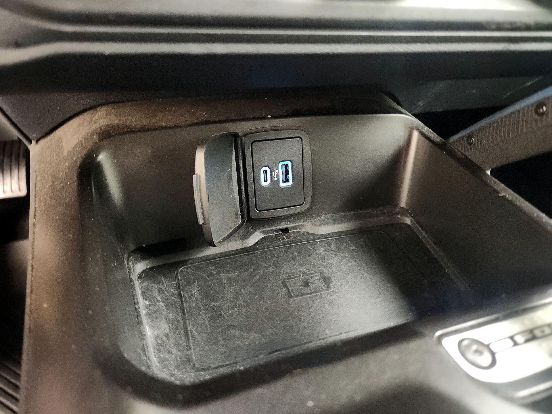 Thumbnail: 2022 Ford Bronco - 19