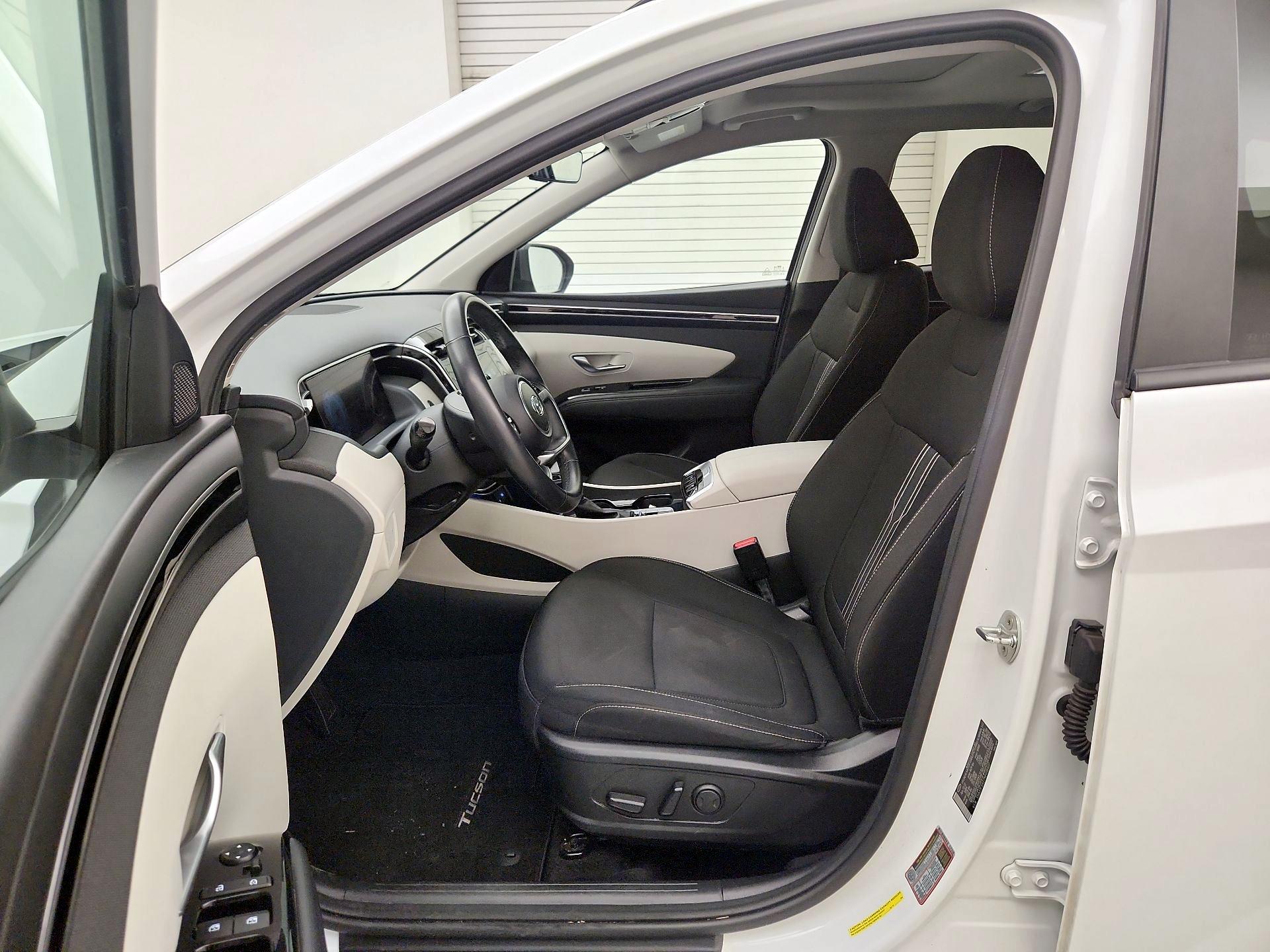 Thumbnail: 2022 Hyundai Tucson - 11