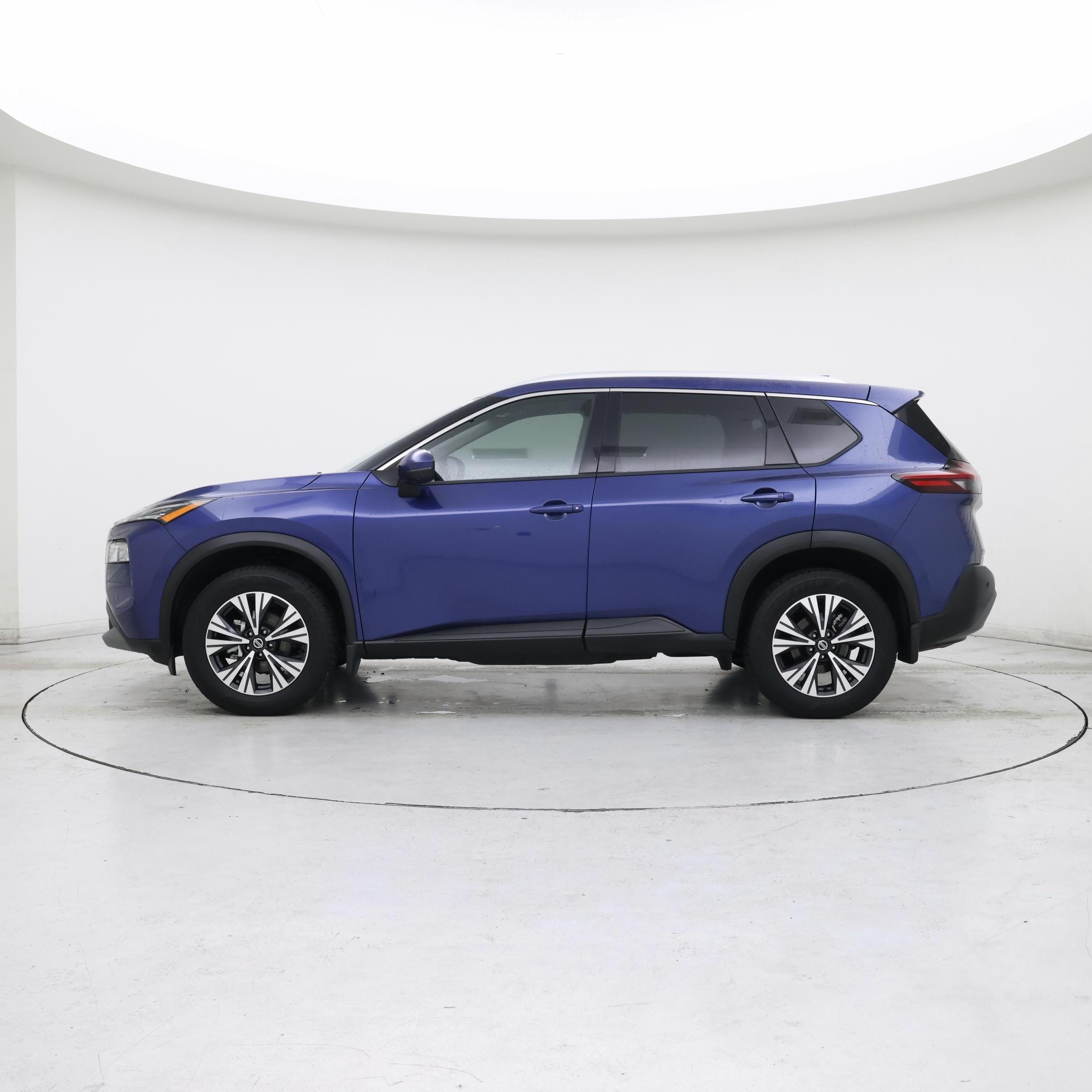 Thumbnail: 2021 Nissan Rogue - 3