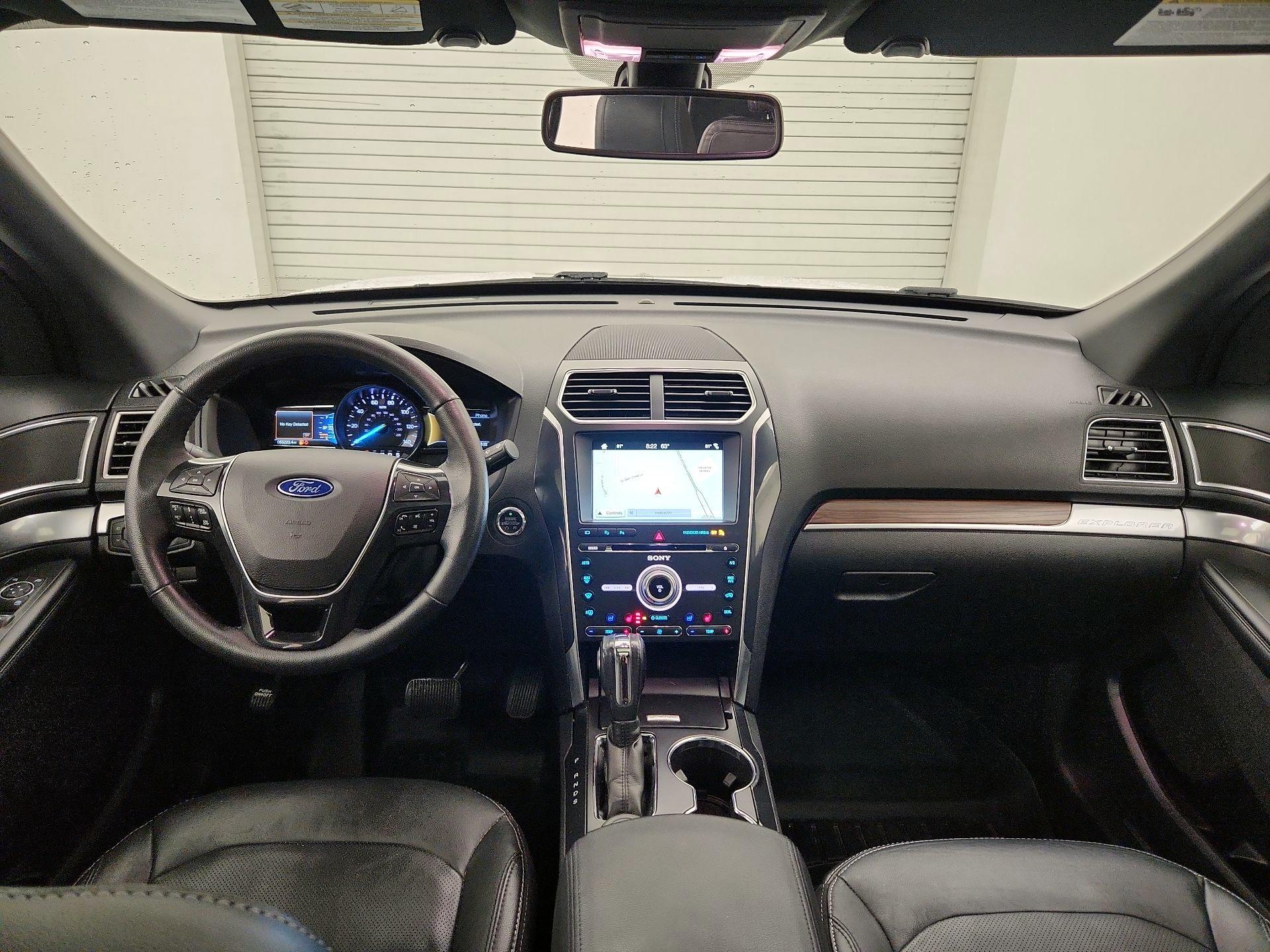 Thumbnail: 2018 Ford Explorer - 9