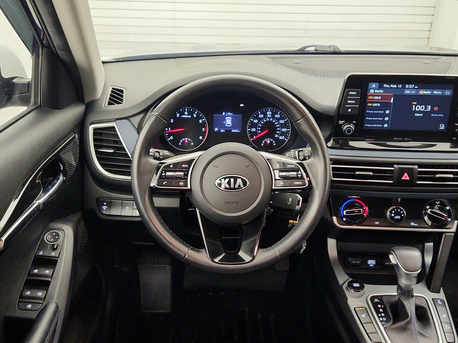 Thumbnail: 2021 Kia Seltos - 10