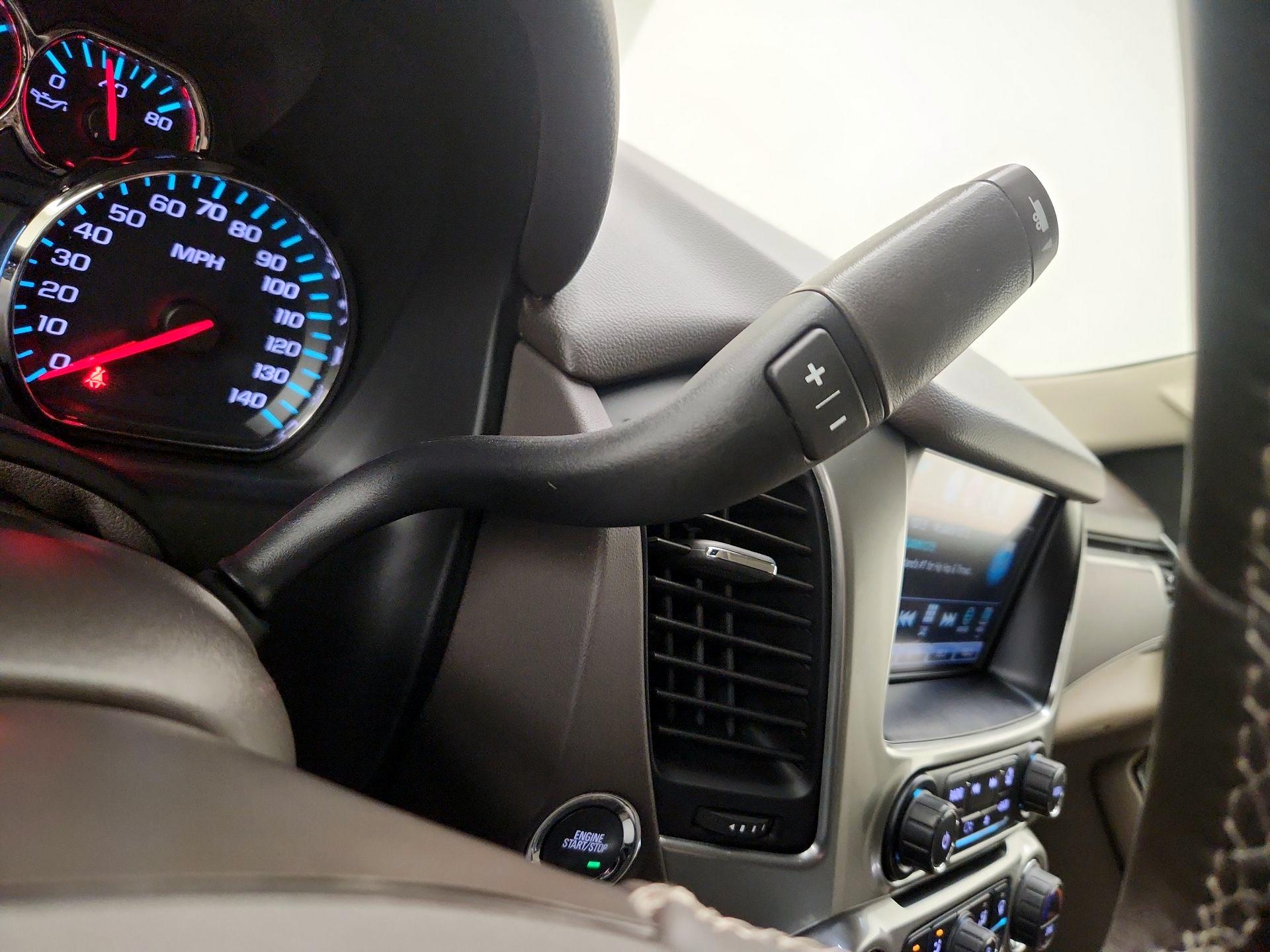 Thumbnail: 2020 Chevrolet Suburban - 18