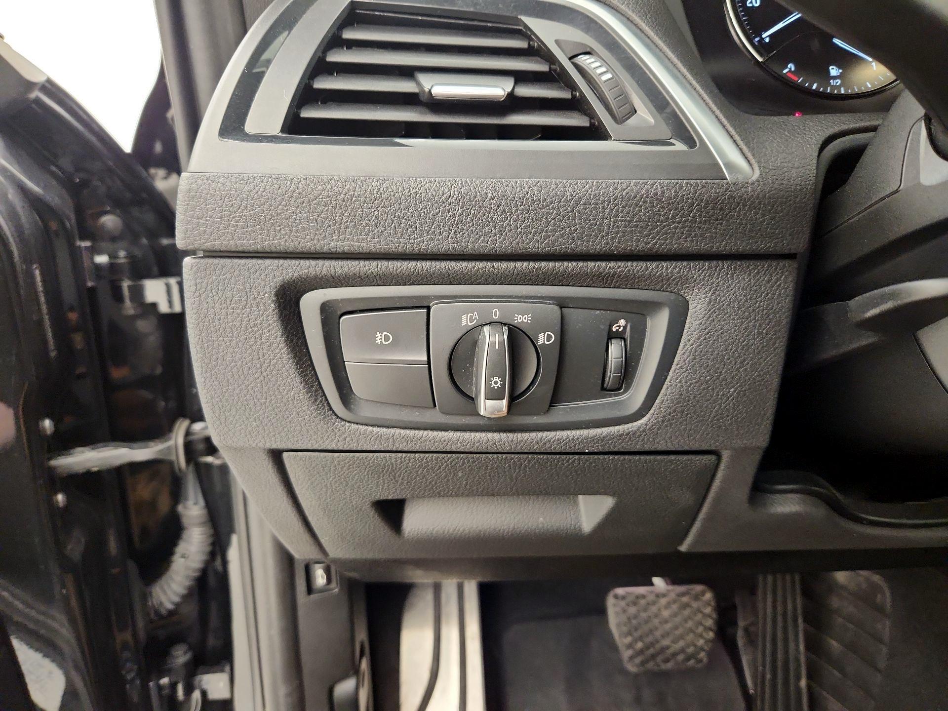 Thumbnail: 2018 BMW 2 Series - 13