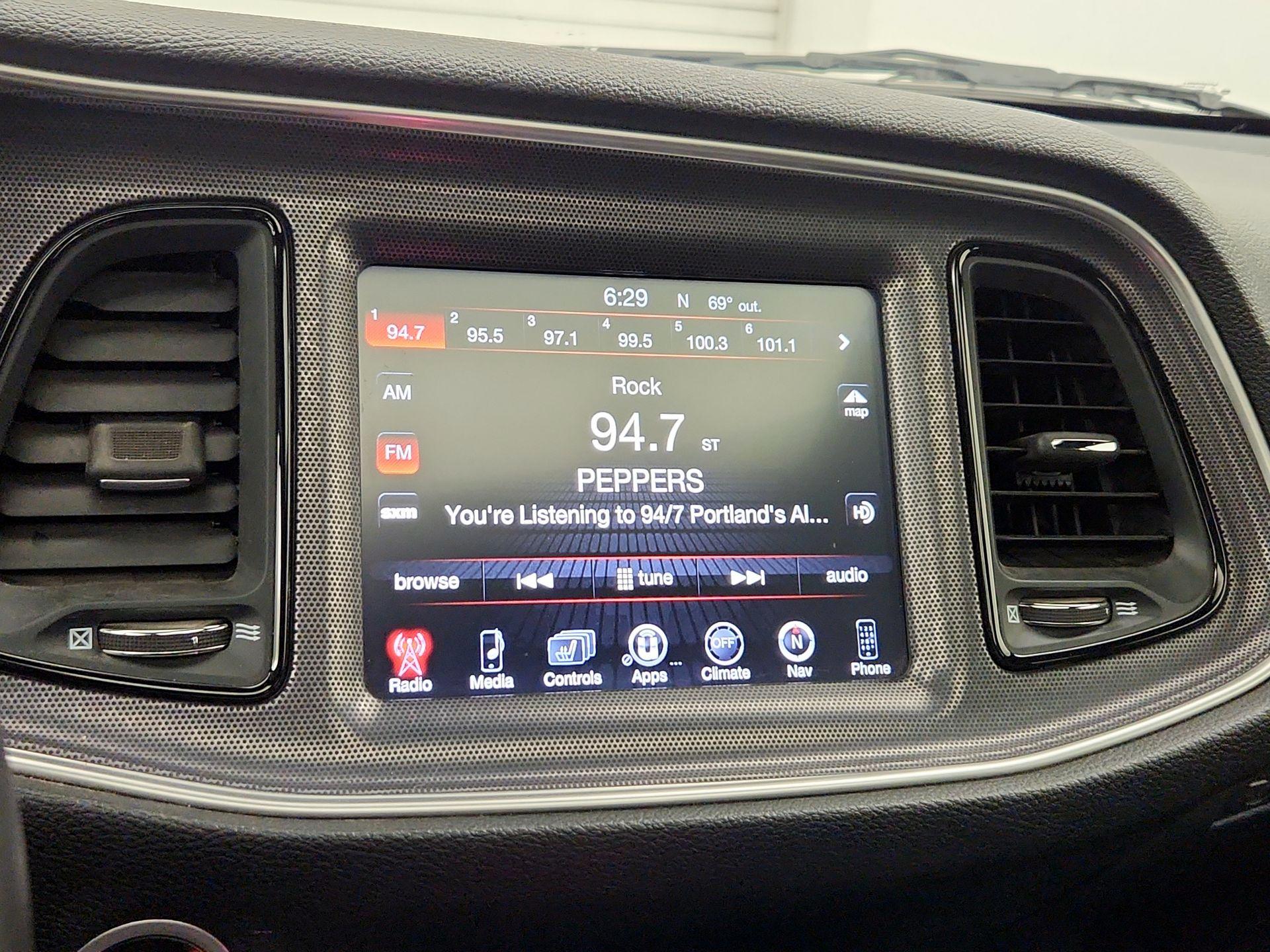 Thumbnail: 2015 Dodge Challenger - 16