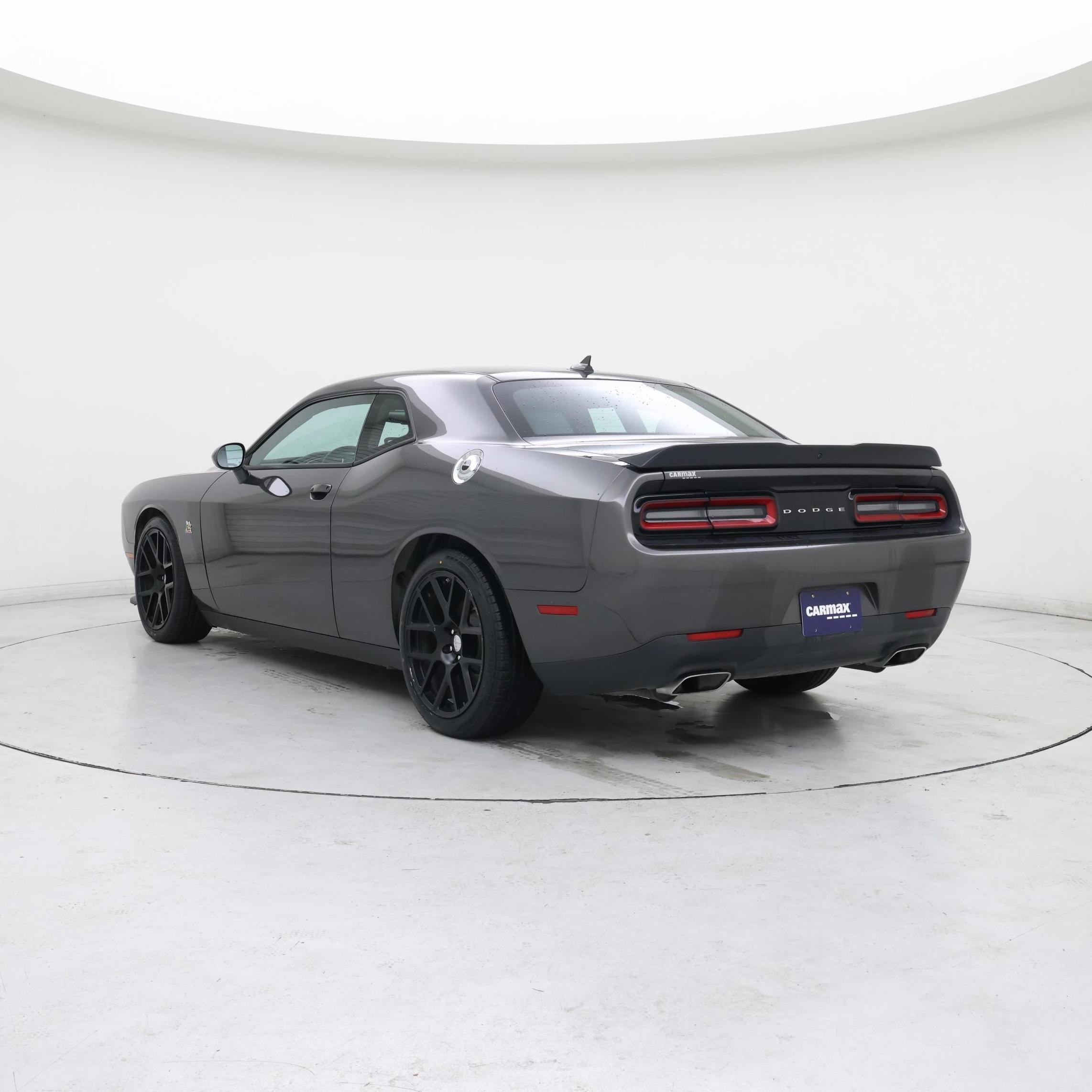 Thumbnail: 2015 Dodge Challenger - 2