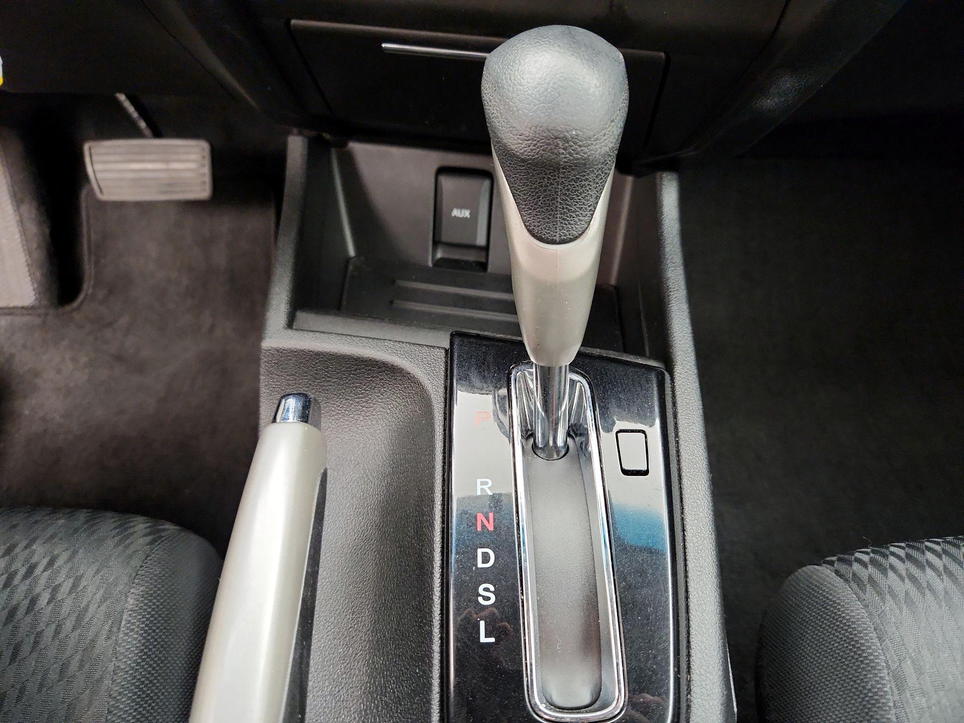 Thumbnail: 2014 Honda Civic - 17