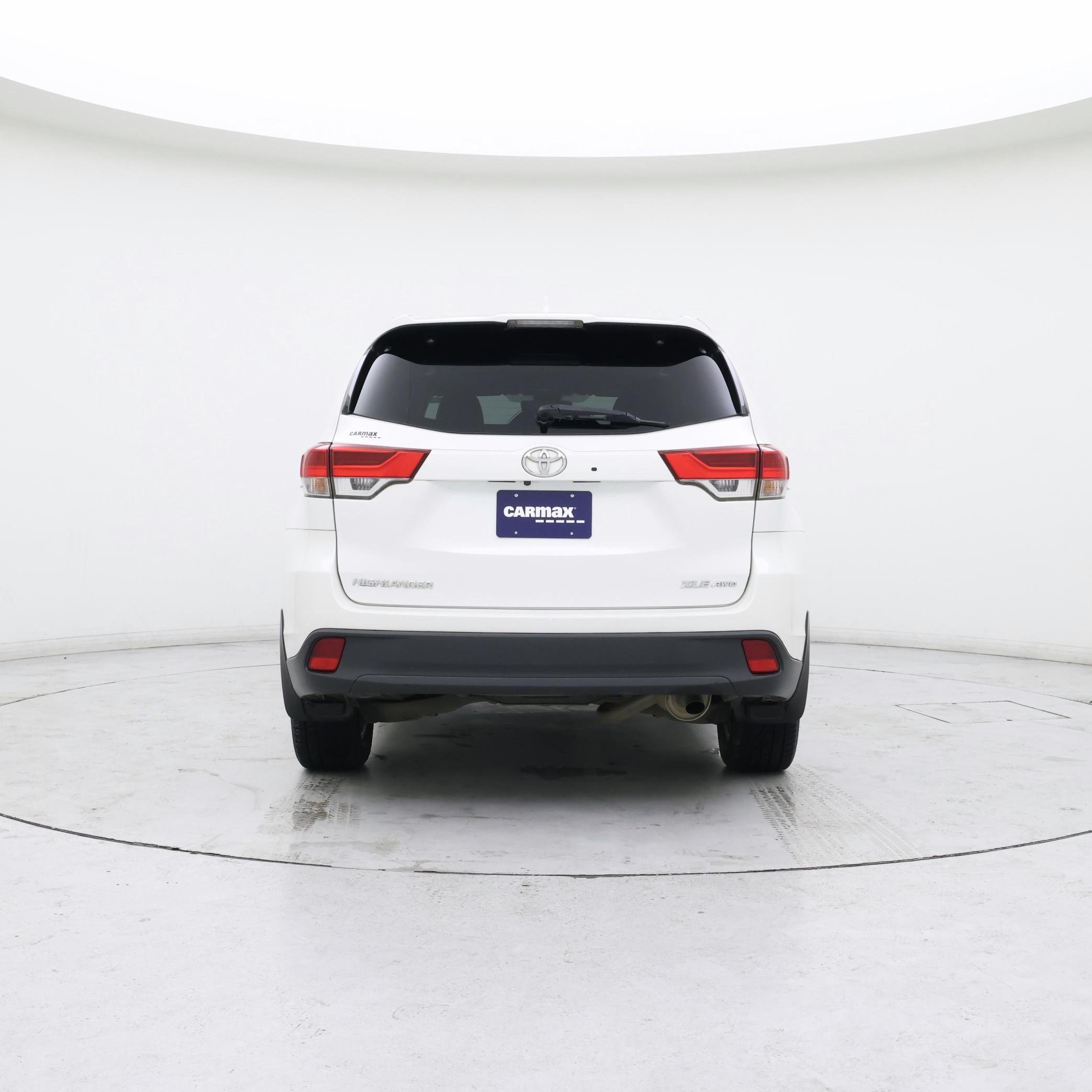 Thumbnail: 2018 Toyota Highlander - 6