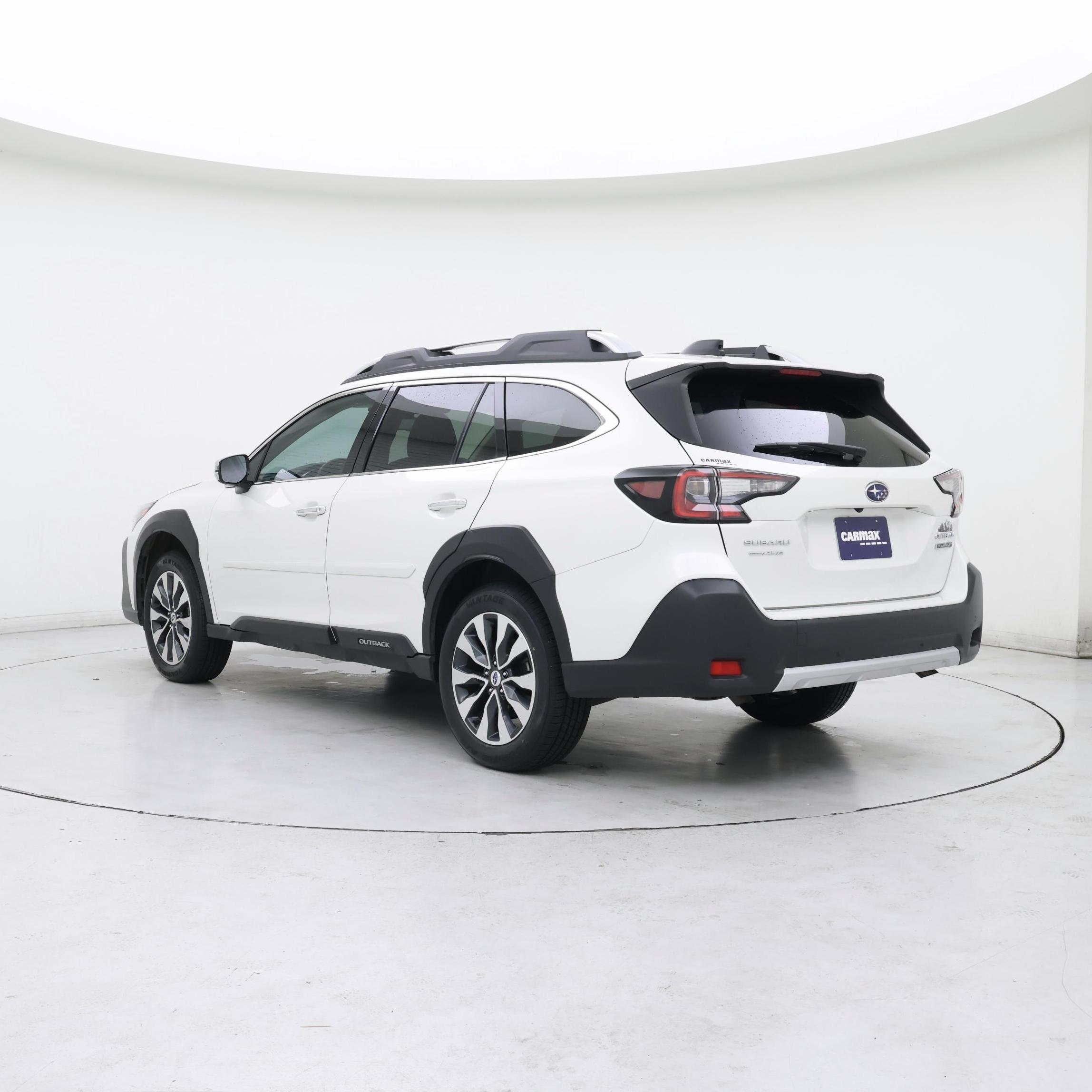 Thumbnail: 2023 Subaru Outback - 2