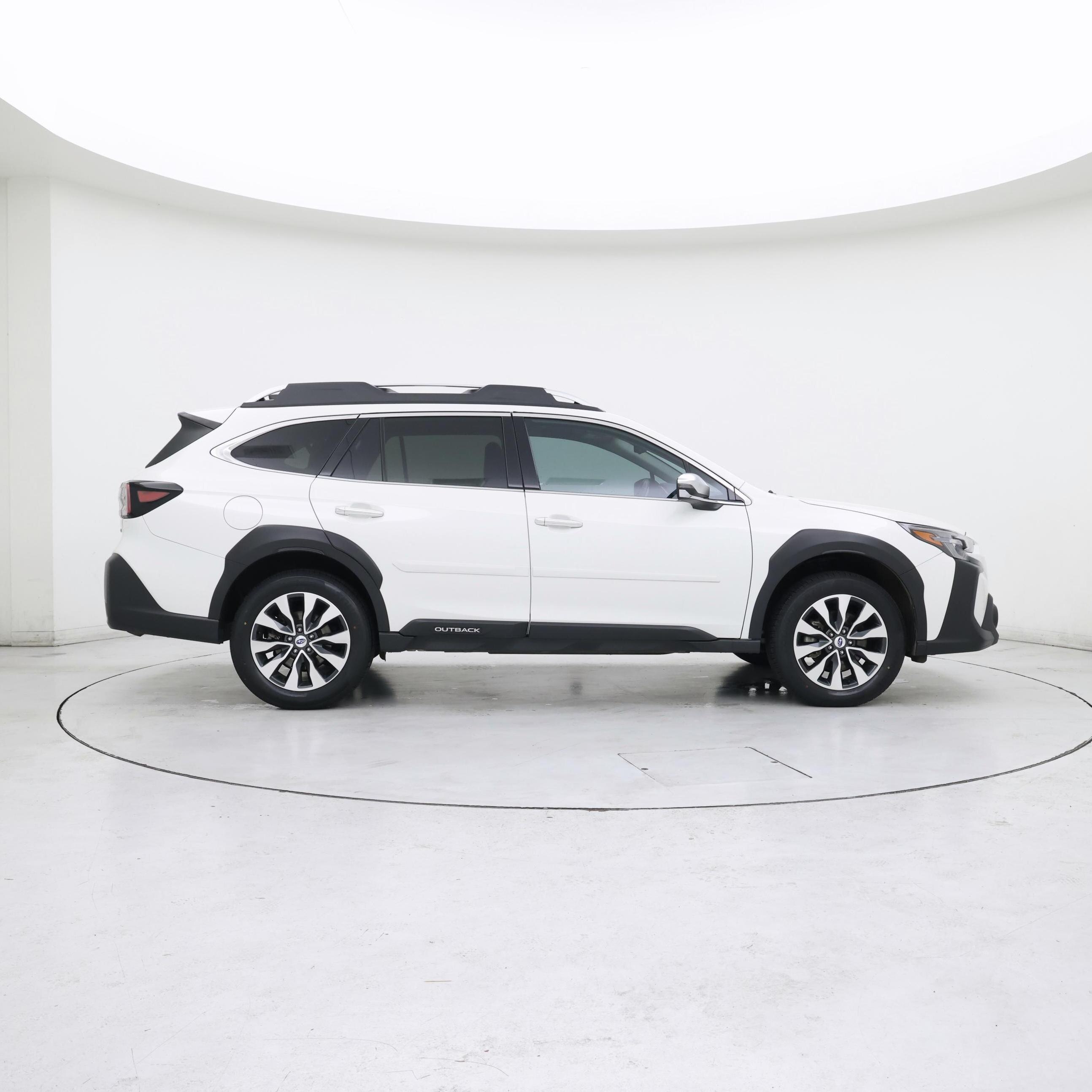Thumbnail: 2023 Subaru Outback - 7