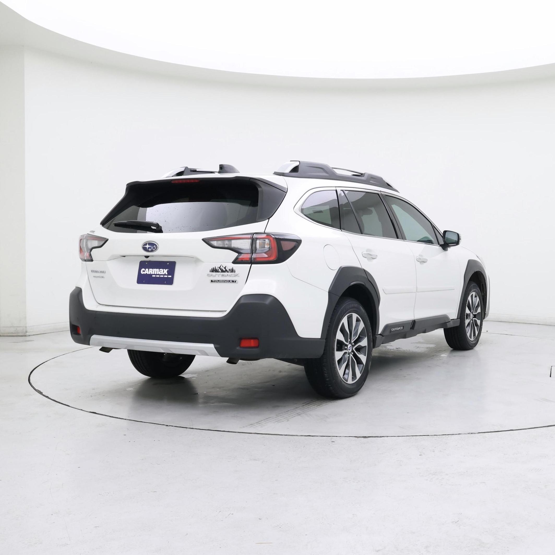 Thumbnail: 2023 Subaru Outback - 8