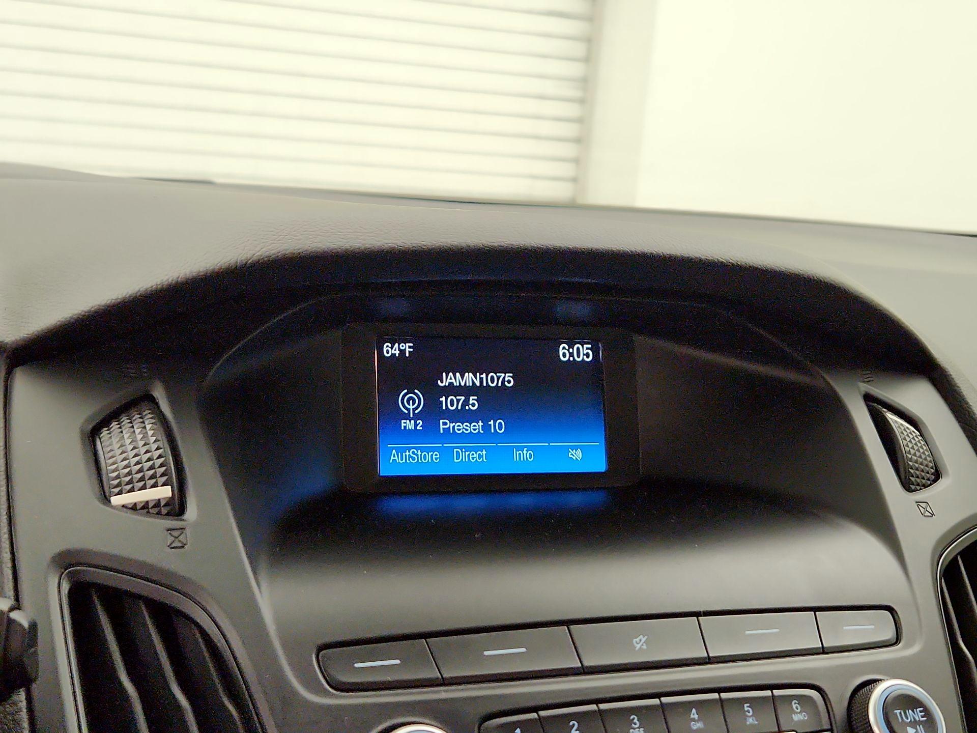 Thumbnail: 2018 Ford Focus - 15