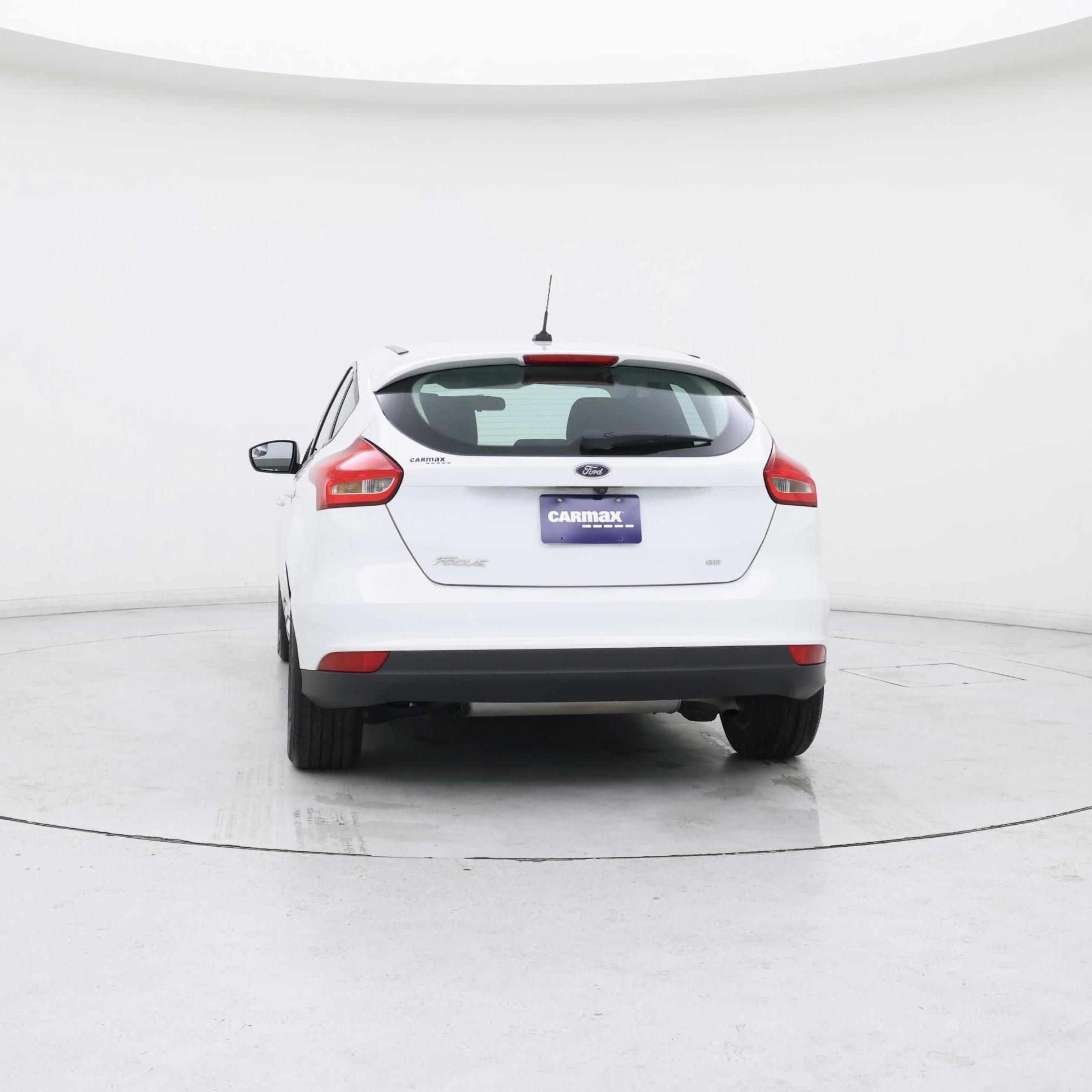 Thumbnail: 2018 Ford Focus - 6