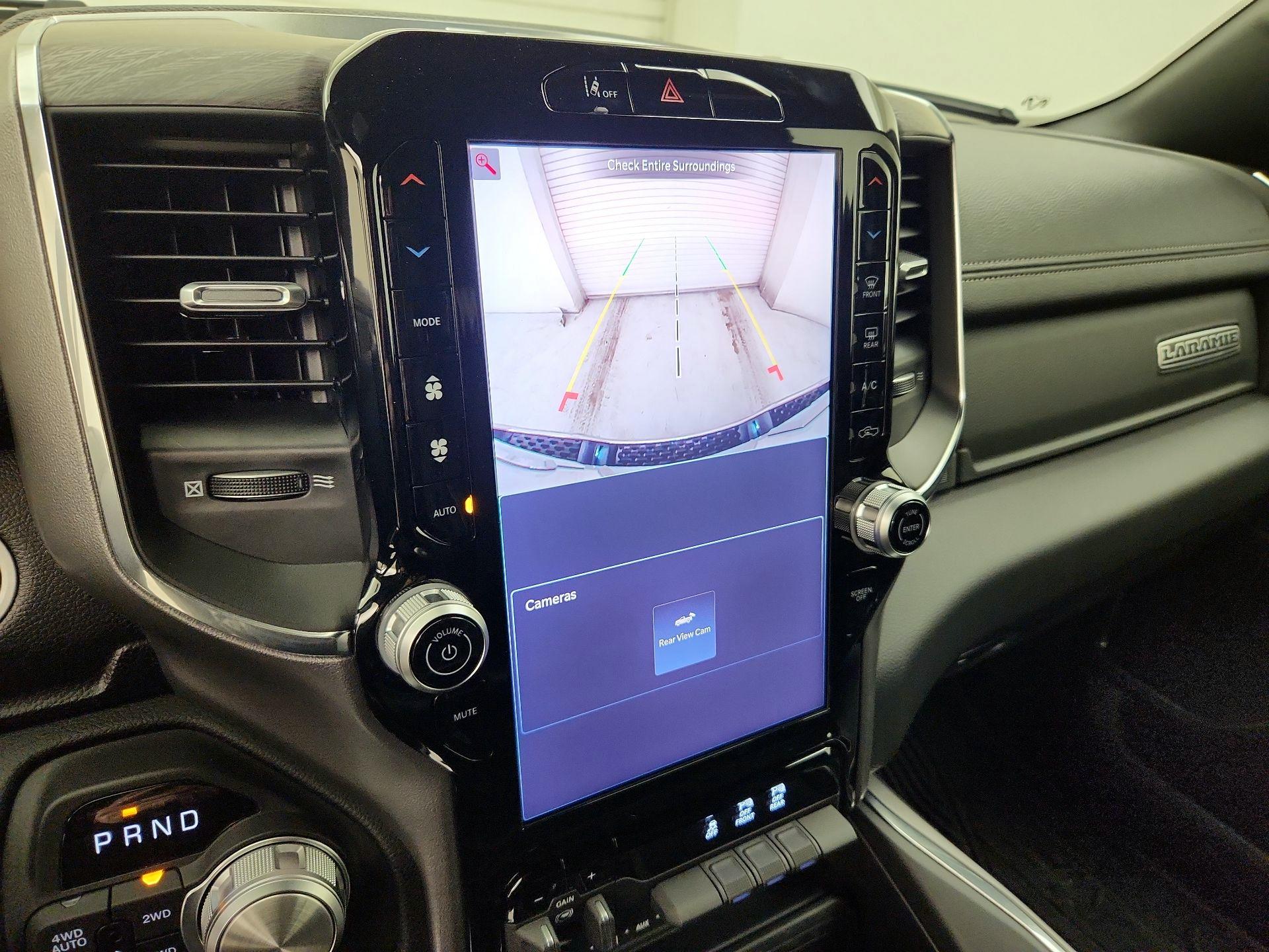 Thumbnail: 2025 RAM 1500 - 15