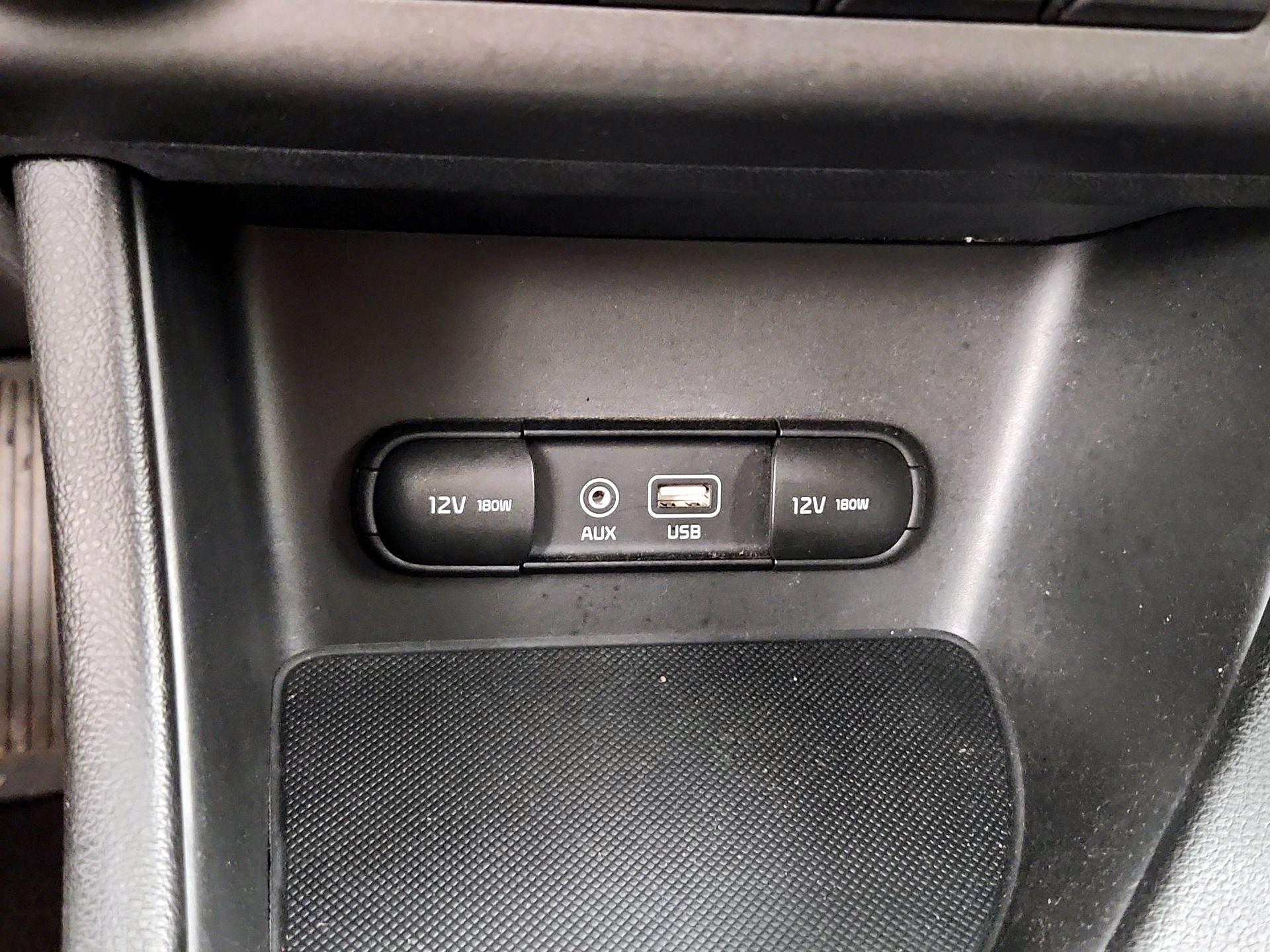 Thumbnail: 2018 Kia Sportage - 18