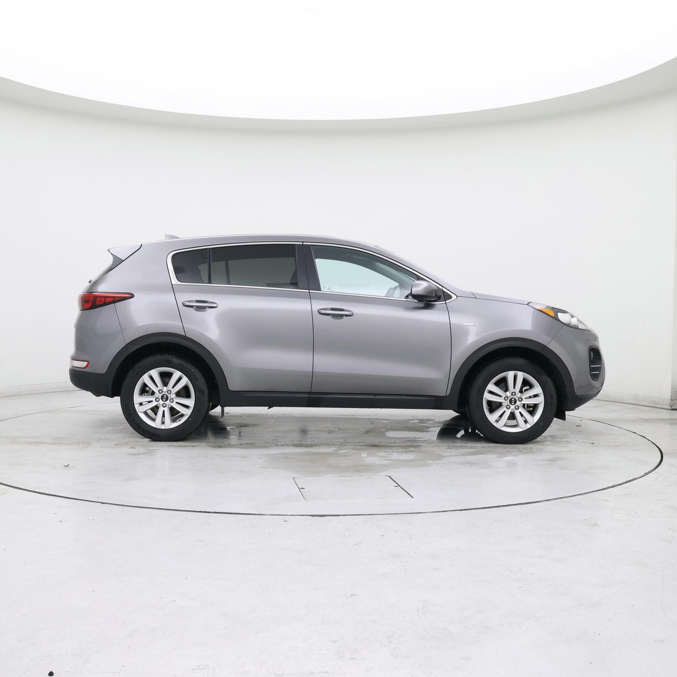 Thumbnail: 2018 Kia Sportage - 7