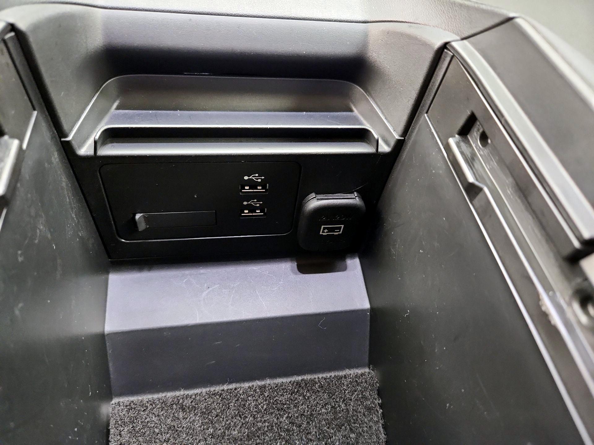 Thumbnail: 2023 Mazda CX-30 - 17