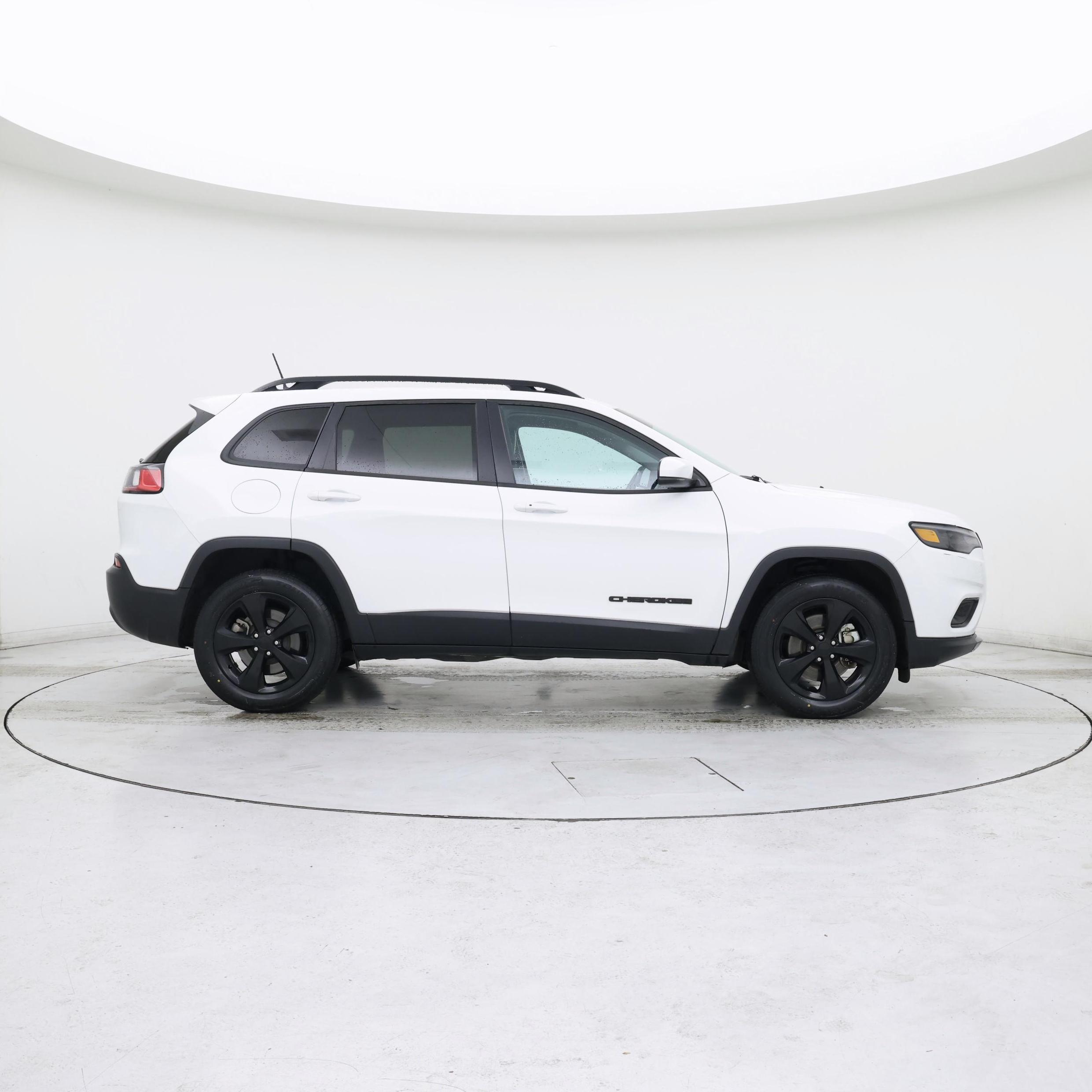 Thumbnail: 2020 Jeep Cherokee - 7