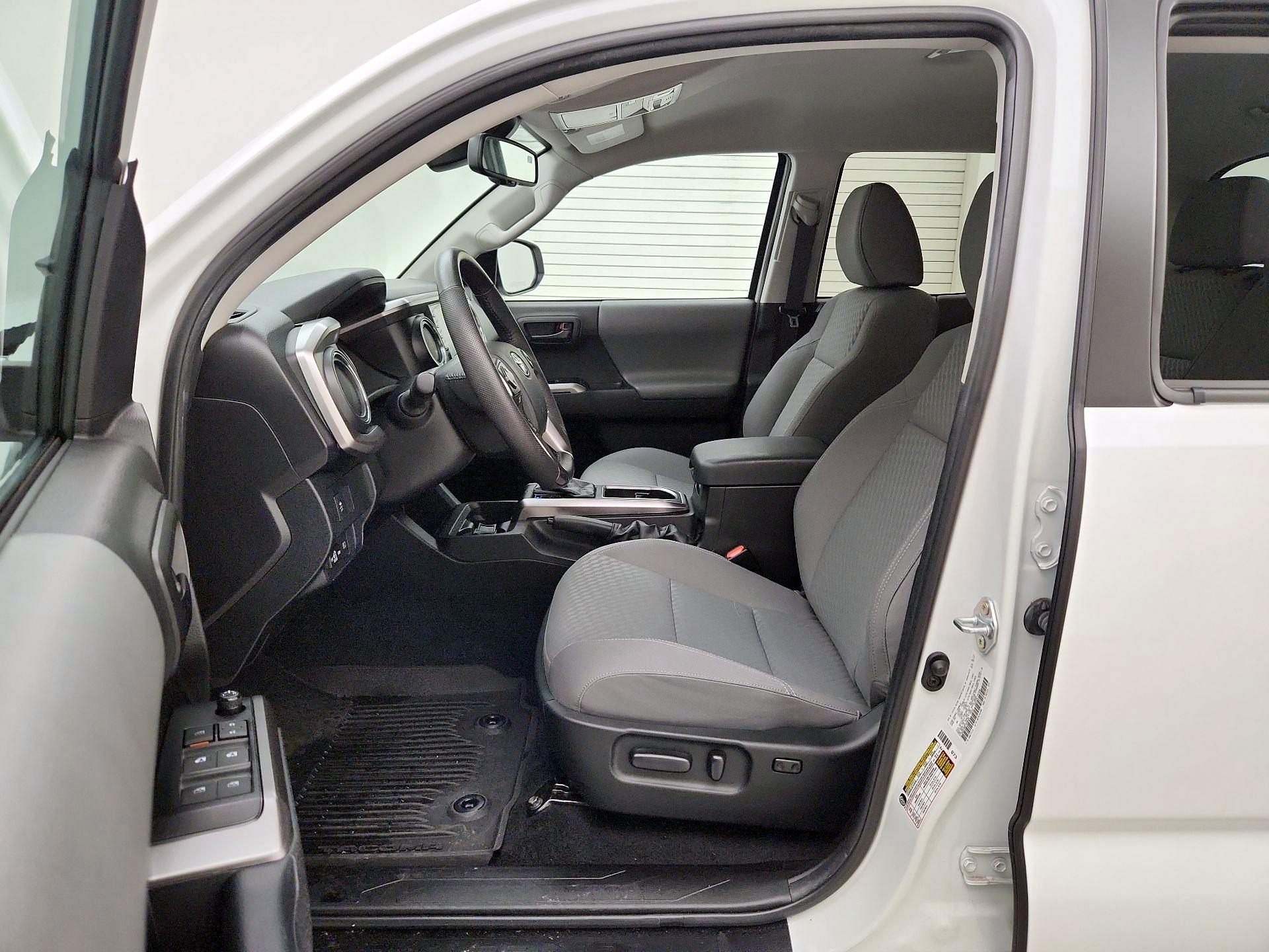 Thumbnail: 2023 Toyota Tacoma - 11