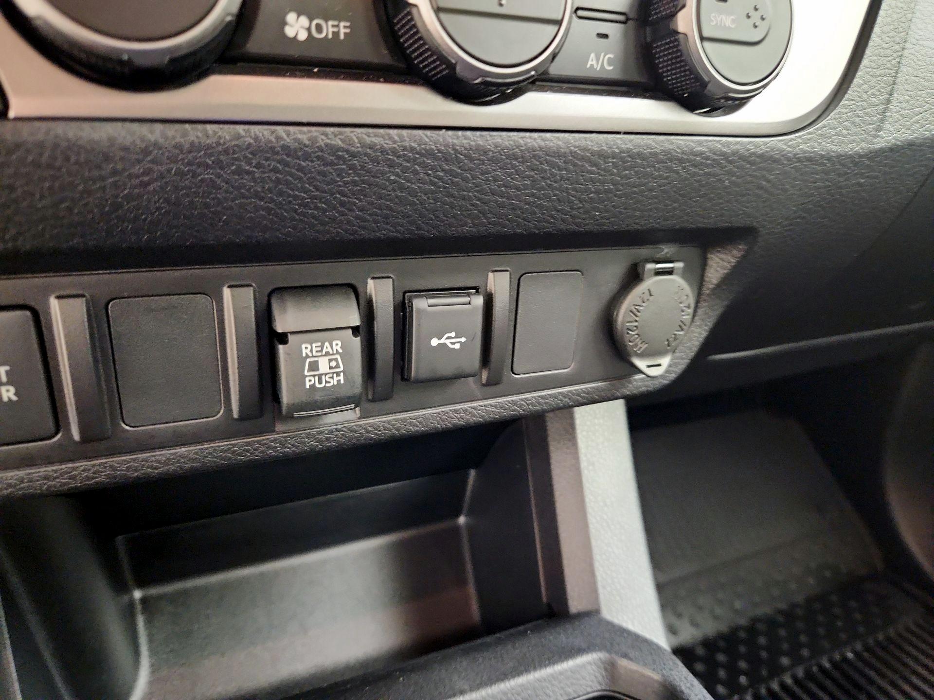 Thumbnail: 2023 Toyota Tacoma - 18