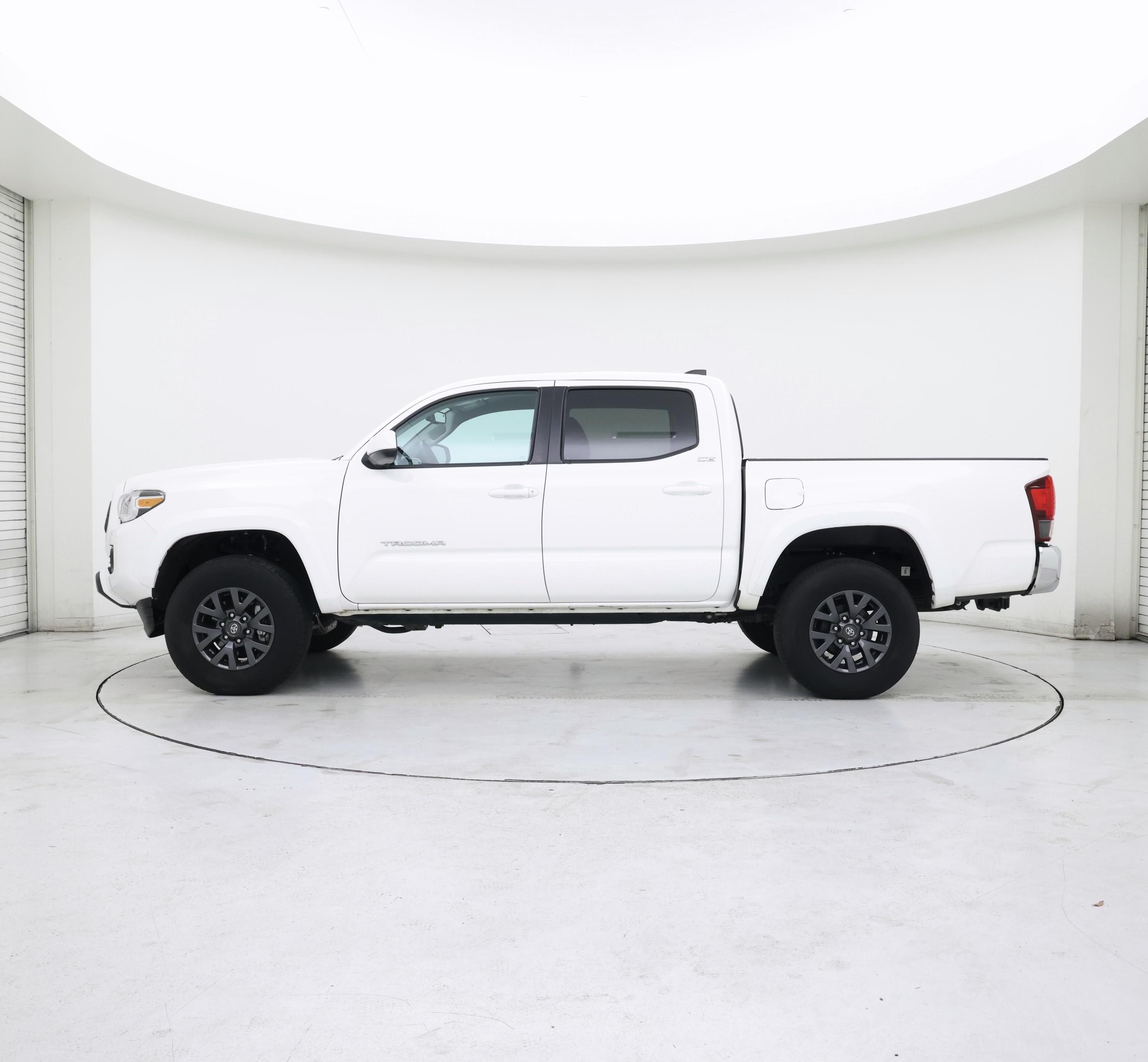 Thumbnail: 2023 Toyota Tacoma - 3