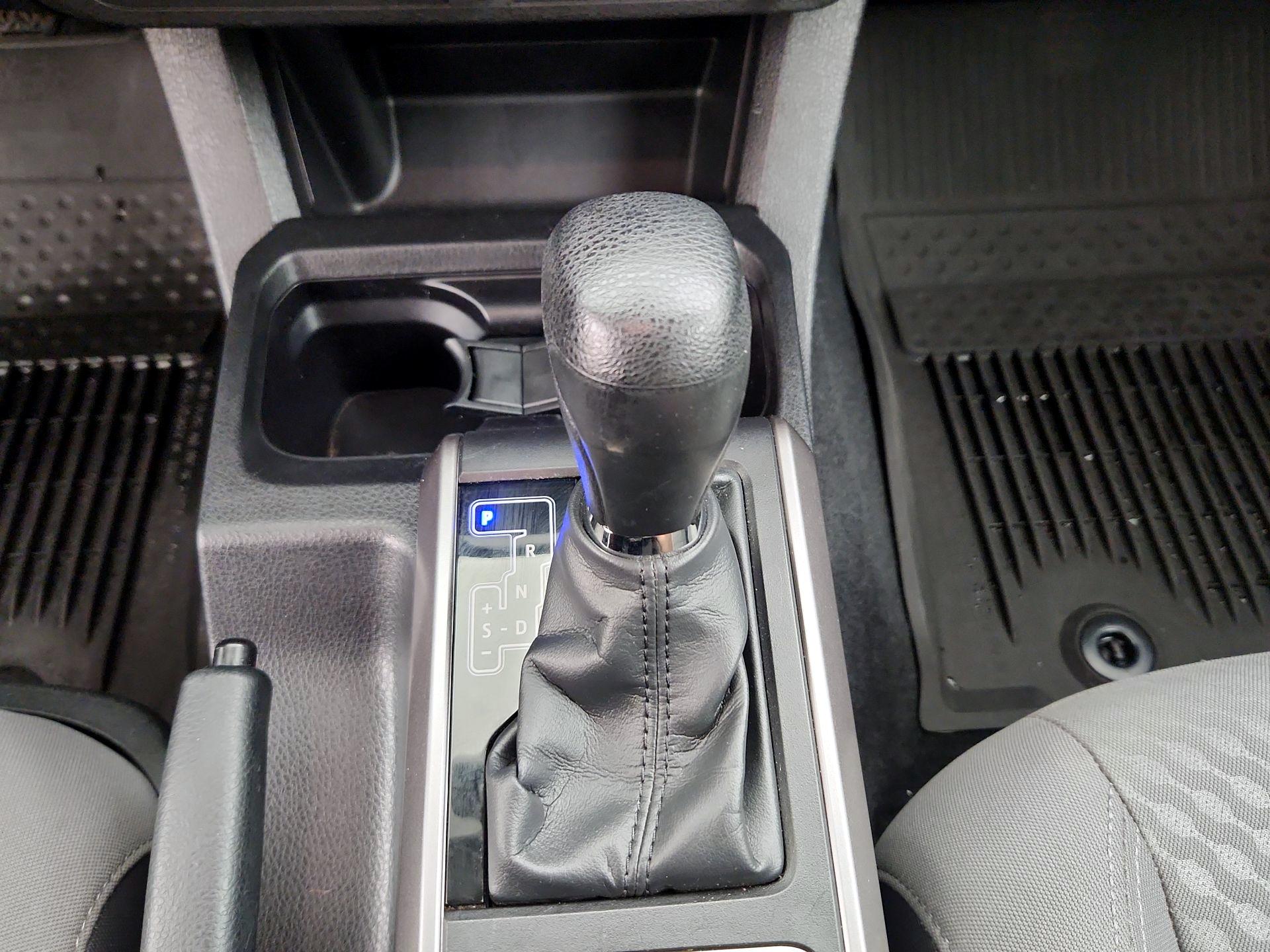 Thumbnail: 2023 Toyota Tacoma - 17