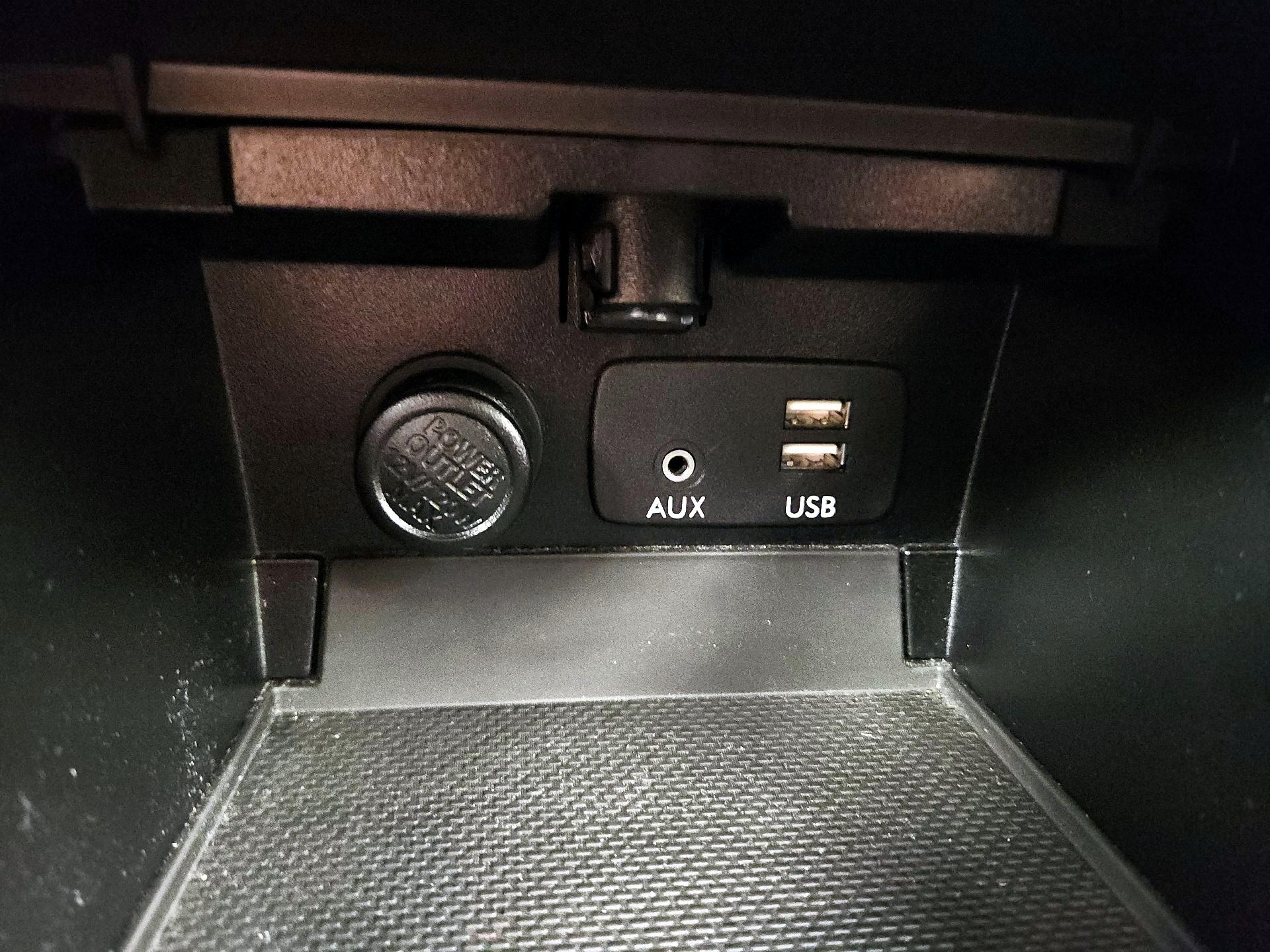 Thumbnail: 2016 Subaru Outback - 18