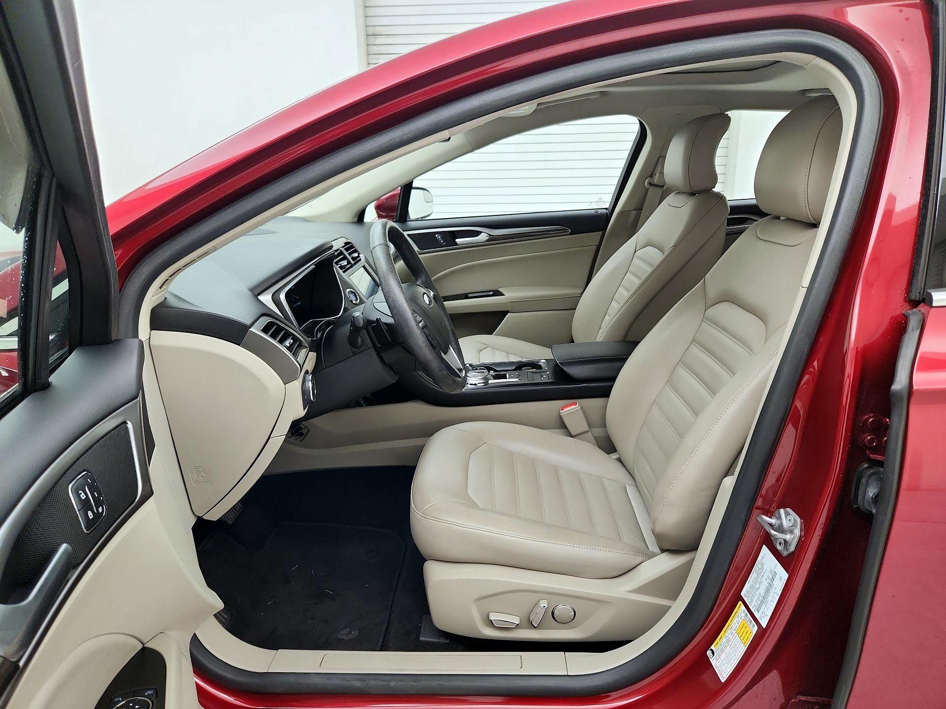 Thumbnail: 2018 Ford Fusion - 11